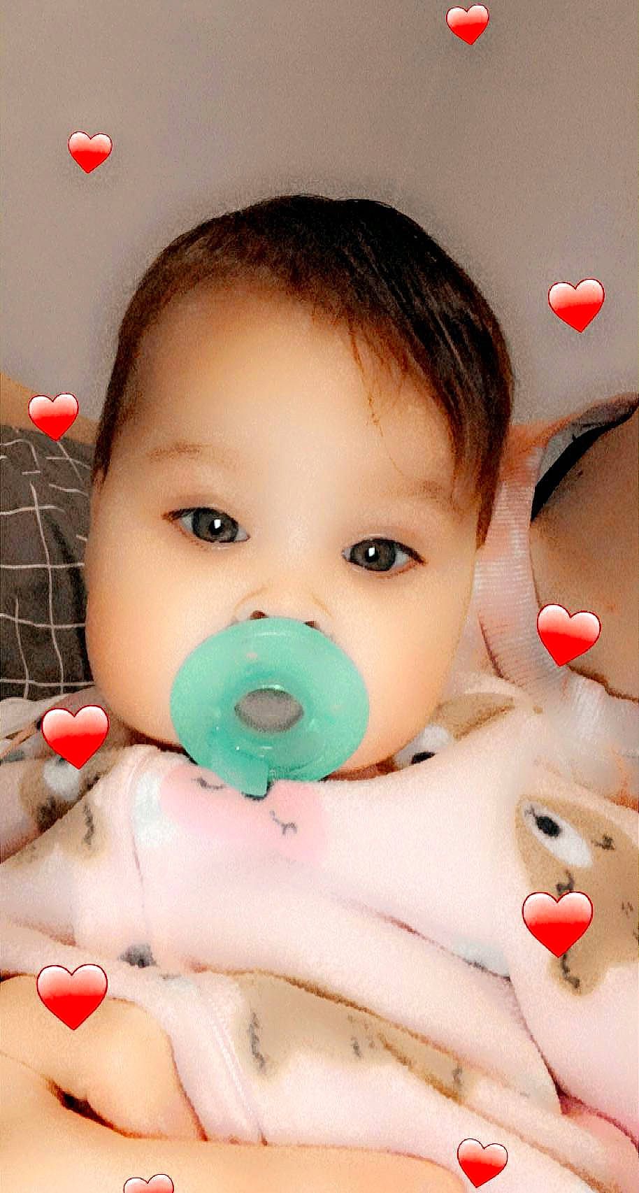 Ayana is registered to the contest to win money with this photo: arm, cheek, chin, eye, eyebrow, eyelash, face, gesture, hand, happy, head, human_body, lip, mouth, neck, nose, organ, person, photograph, skin