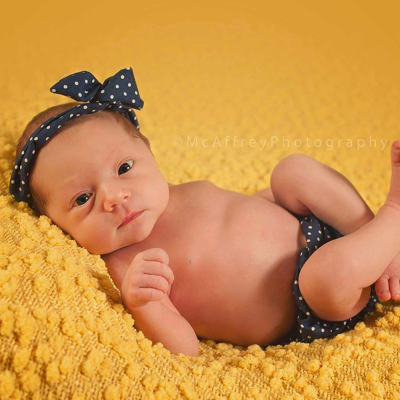 Lavayah is registered to the contest to win money with this photo: