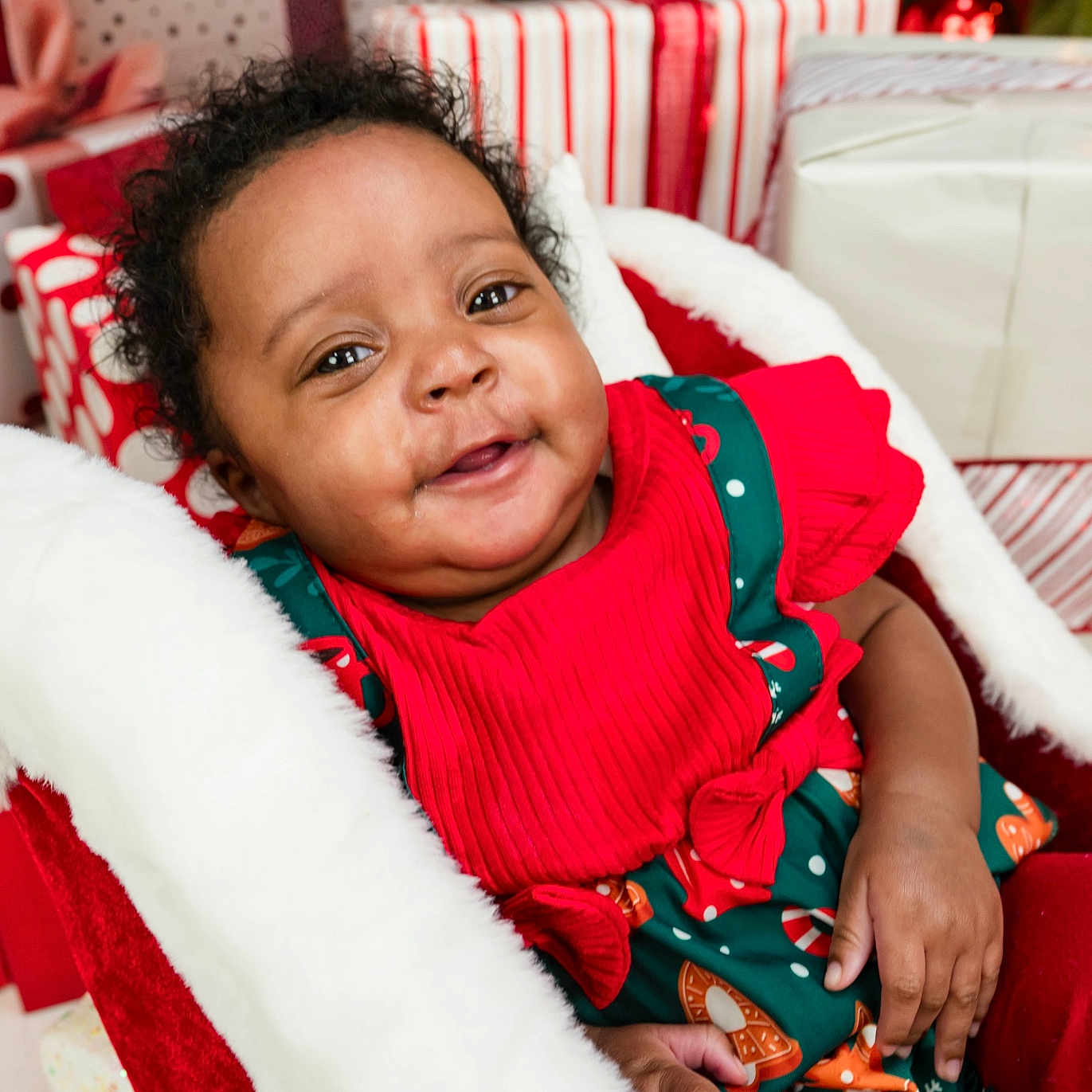 Madelynn joined the competition — help win amazing prizes! baby, babylaughing, blanket, bodypart, couch, crib, cushion, face, finger, furniture, hand, happy, head, homedecor, infantbed, laughing, person, photography, portrait, smile
