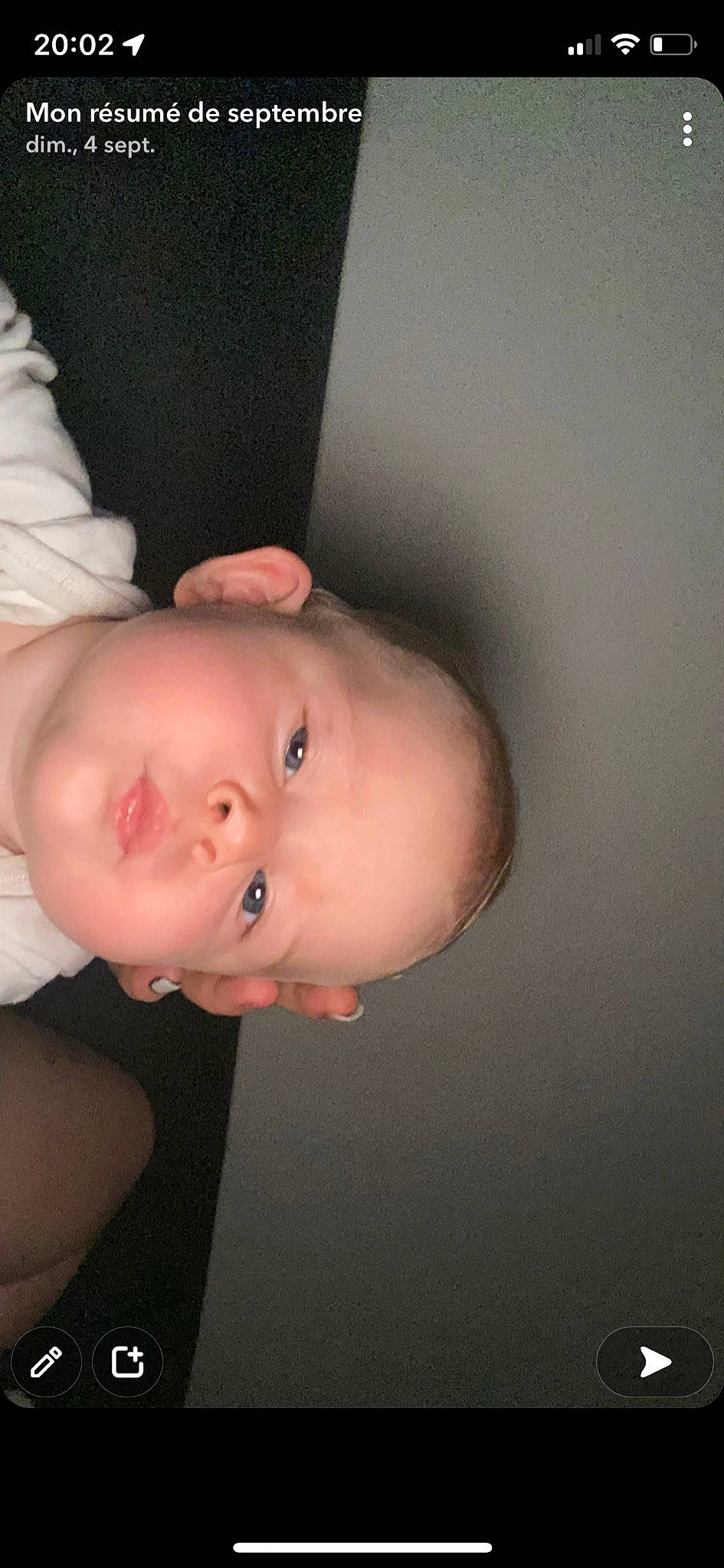 Octavia a rejoint le concours — aidez-le/la à gagner de superbes lots ! baby, baby_toddler_clothing, cheek, chest, chin, ear, eyebrow, eyelash, flash_photography, hair, human_body, iris, jaw, lip, neck, nose, person, shoulder, sleeve, toddler