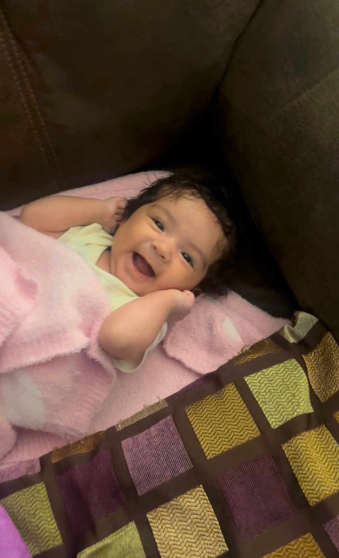 Nailea is registered to the contest to win money with this photo: baby, babylaughing, bed, blanket, crib, cushion, face, furniture, happy, head, homedecor, infantbed, laughing, newborn, person, photography, portrait, quilt, sleeping, smile