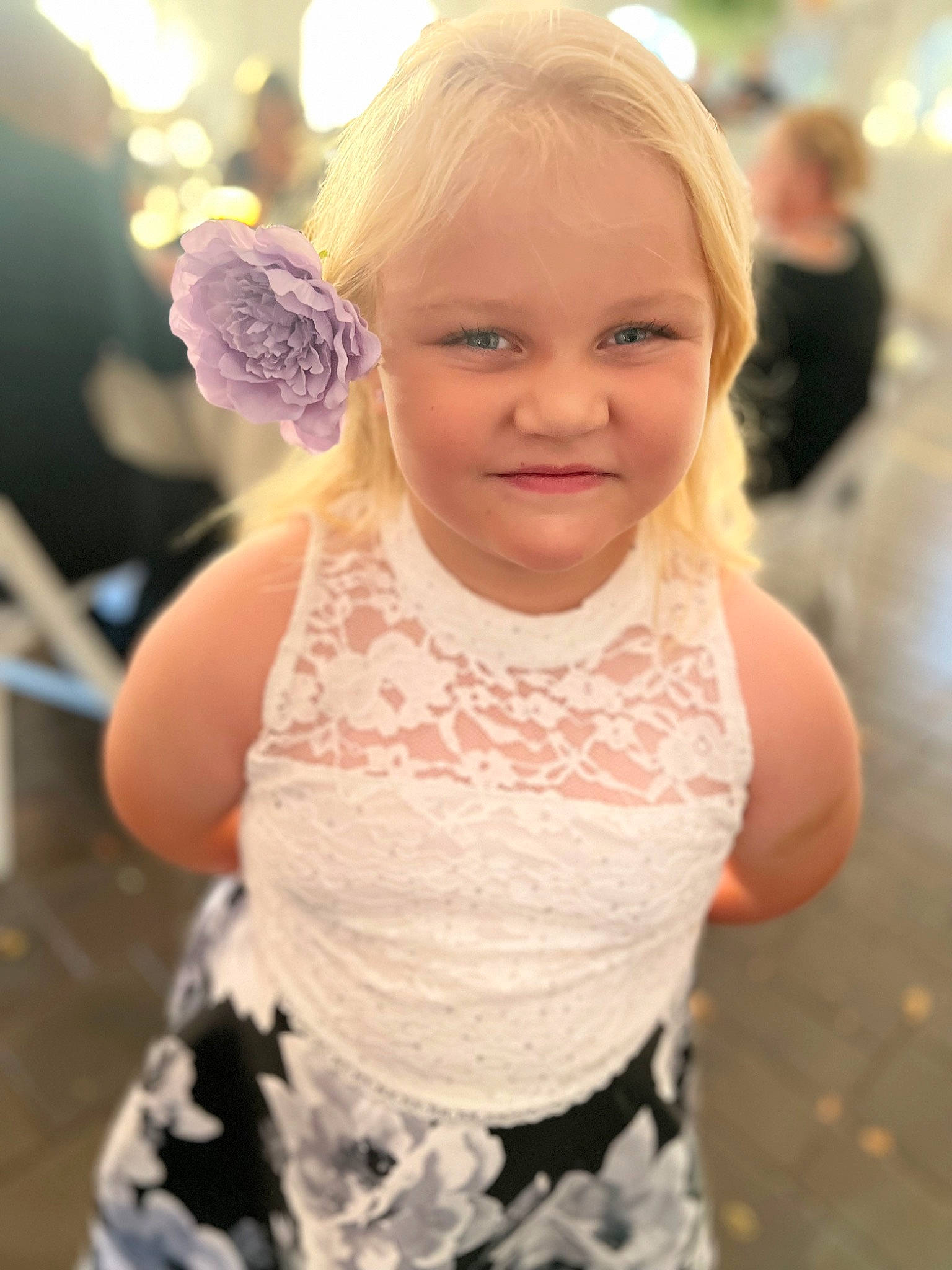 Rilynnd is registered to the contest to win money with this photo: blond, child, day_dress, dress, event, eye, fun, gesture, hair, hairstyle, happy, head, jewellery, joy, leisure, person, pink, shoulder, smile, standing