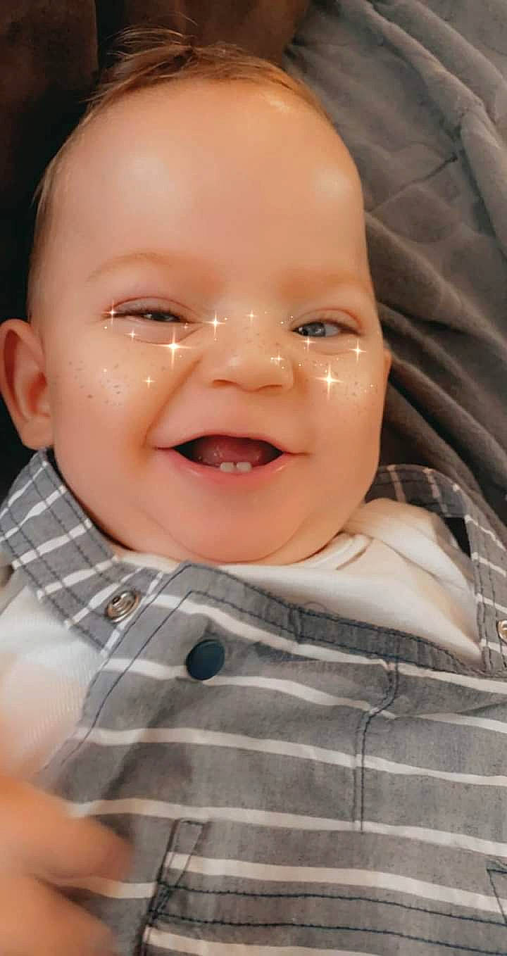 Gunner is registered to the contest to win money with this photo: baby, baby_making_funny_faces, cheek, child, chin, close_up, eye, eyebrow, face, facial_expression, forehead, head, laugh, lip, mouth, nose, organ, person, skin, smile