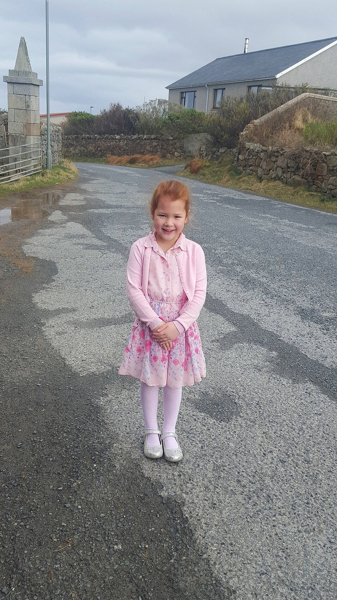 Ava joined the competition — help win amazing prizes! child, human_positions, joy, people