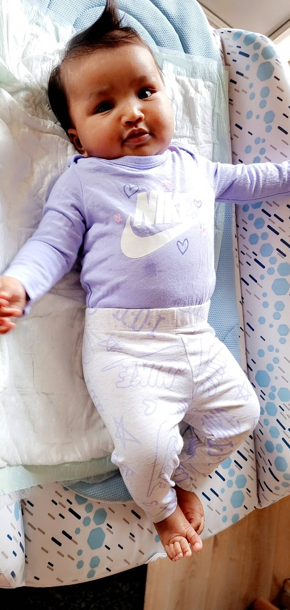 Aadhina participe au concours pour gagner de l'argent avec cette photo : abdomen, baby, baby_toddler_clothing, cheek, collar, dress_shirt, elbow, electric_blue, gesture, happy, knee, leg, linens, pattern, person, sleeve, t_shirt, toddler, trunk, waist