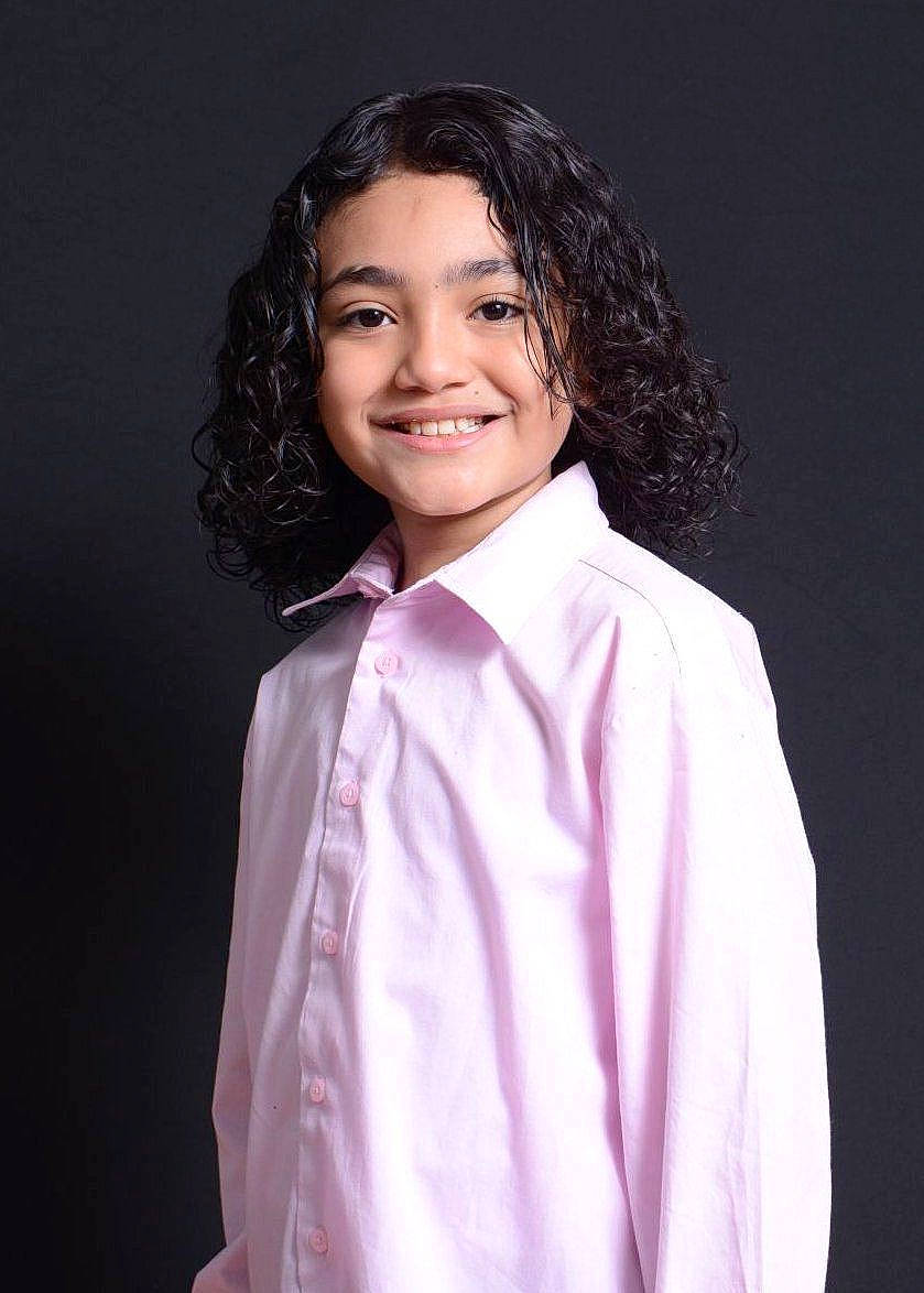 Adam joined the competition — help win amazing prizes! black_hair, blazer, collar, dress_shirt, event, fashion_design, flash_photography, formal_wear, gesture, hair, happy, joy, neck, outerwear, person, purple, shirt, shoulder, sleeve, smile