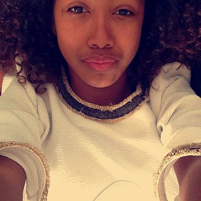 Saphira participe au concours pour gagner de l'argent avec cette photo :