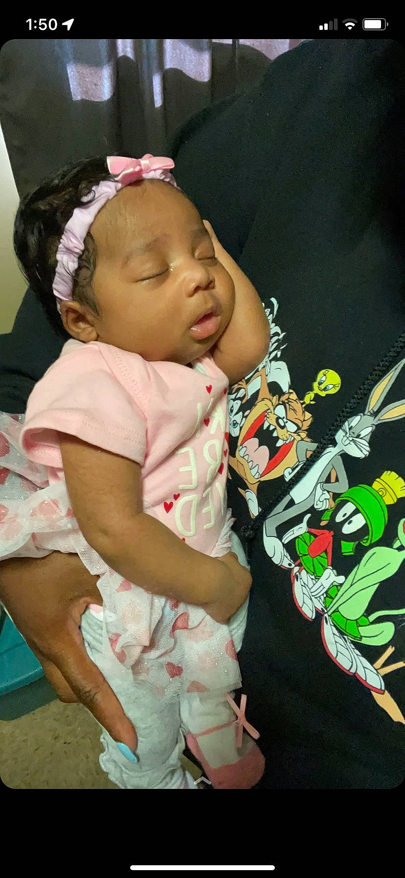 Italy is registered to the contest to win money with this photo: baby, baby_toddler_clothing, cheek, child, chin, eye, finger, hairstyle, happy, headgear, iris, lip, mouth, nose, organ, person, pink, skin, sleeve, toddler