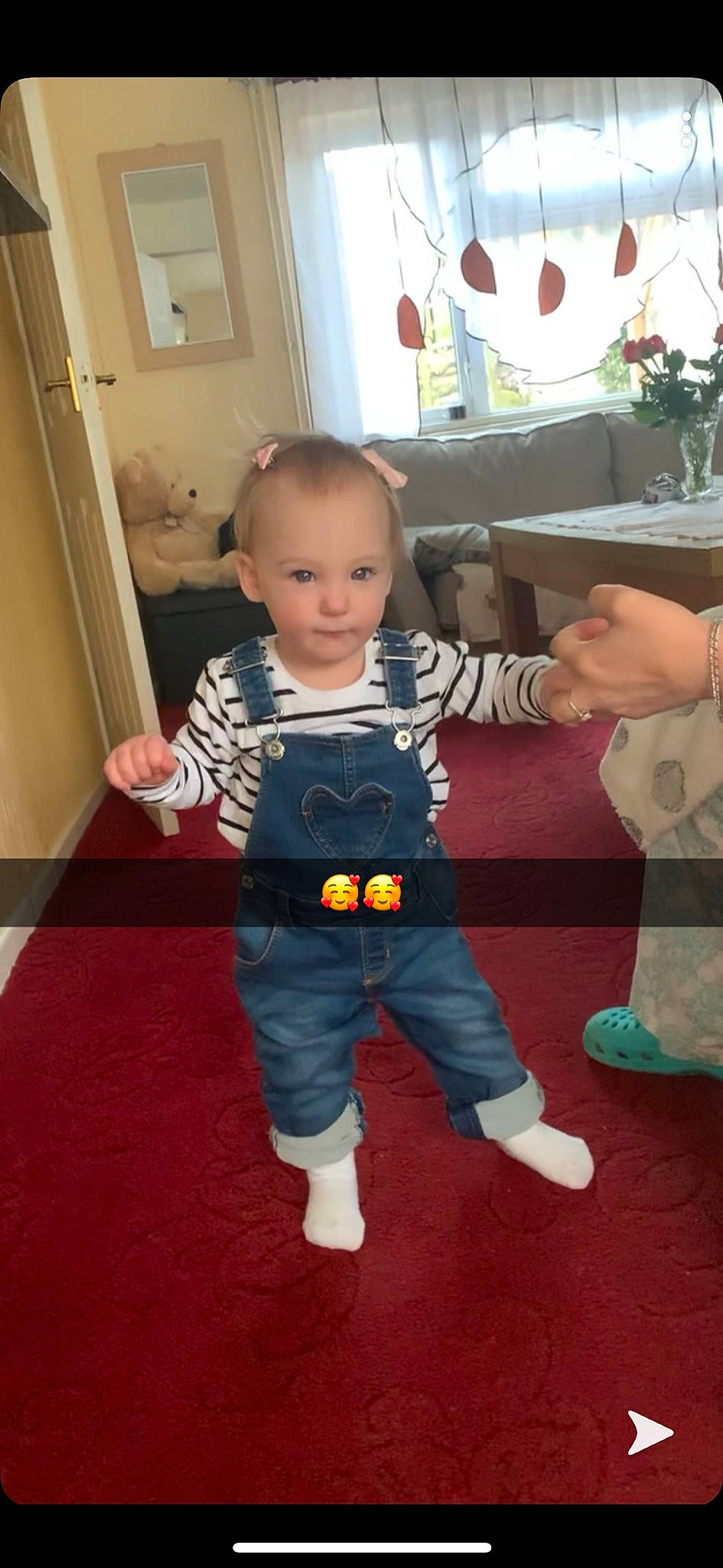 Hanna is registered to the contest to win money with this photo: baby, child, person, play, standing, toddler