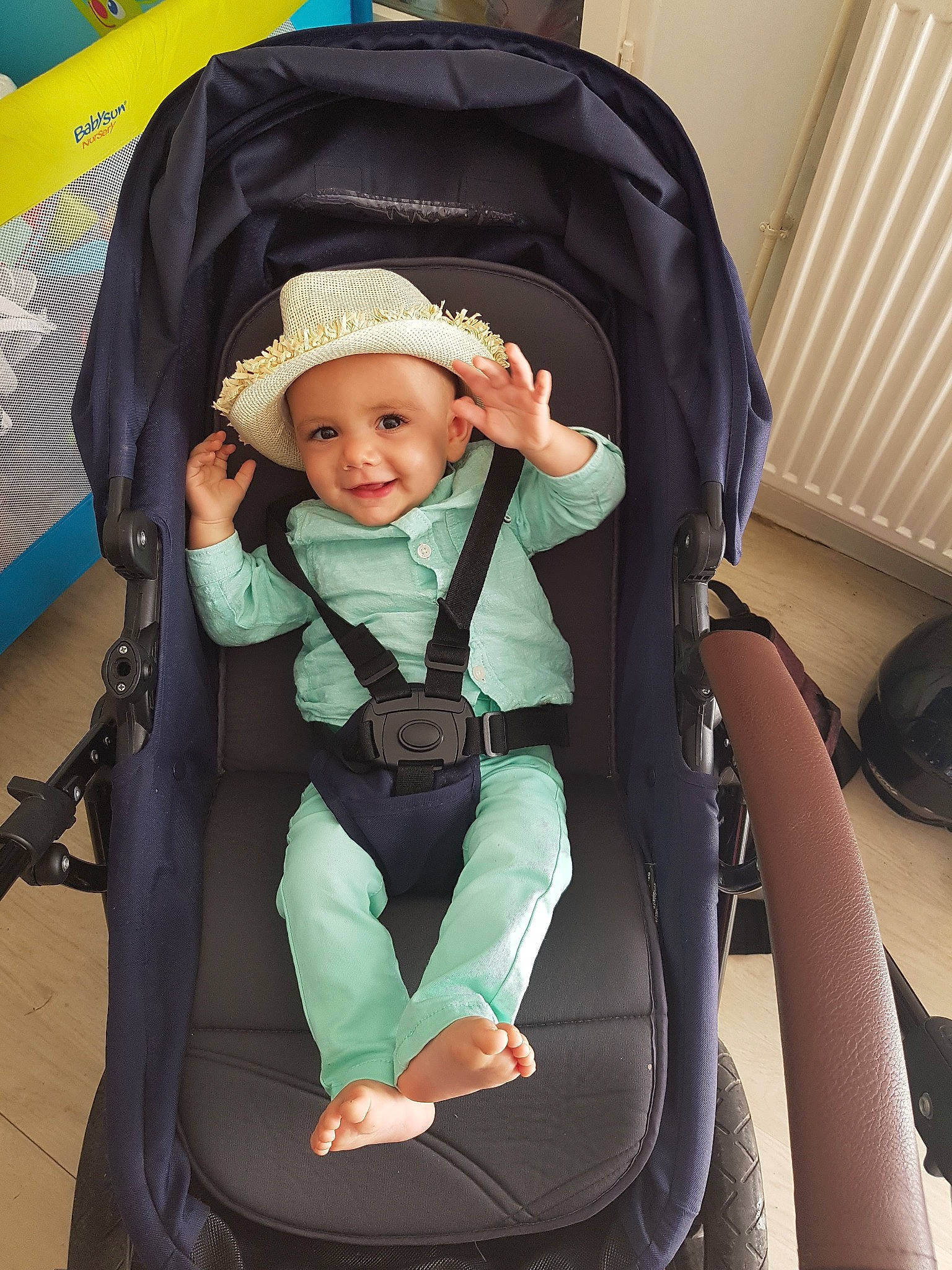 Zahyan a rejoint le concours — aidez-le/la à gagner de superbes lots ! baby, baby_carriage, baby_carrier, baby_in_car_seat, baby_products, car_seat, child, comfort, headwear, joy, person, product, toddler