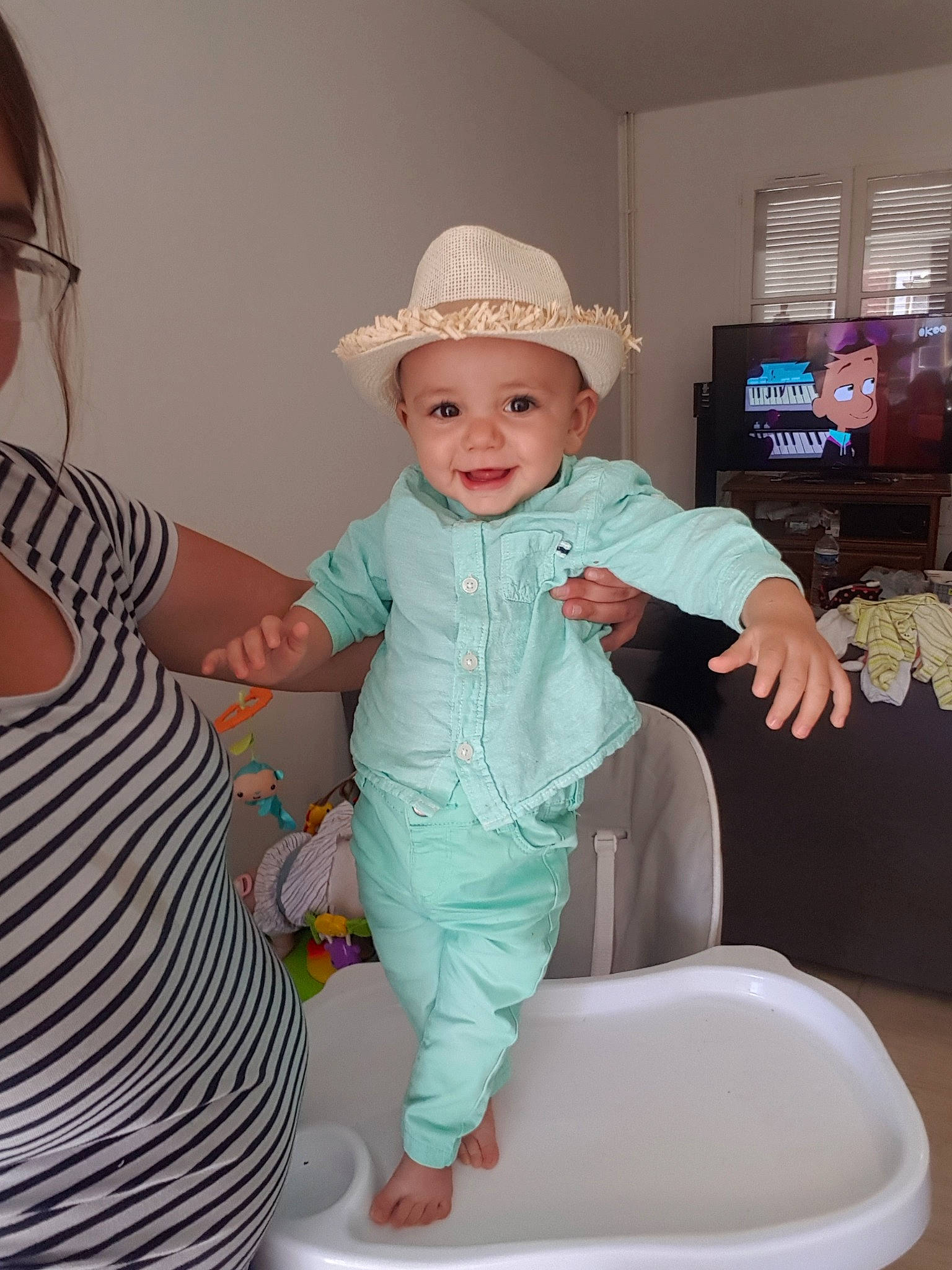 Zahyan a rejoint le concours — aidez-le/la à gagner de superbes lots ! baby, child, headwear, joy, person, toddler