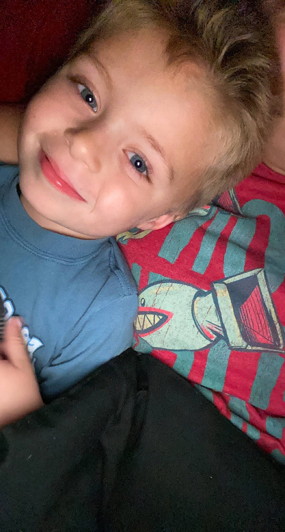 Matthias is registered to the contest to win money with this photo: cheek, chin, eye, eyebrow, facial_expression, forehead, hair, hairstyle, happy, head, human_body, iris, joy, lip, mouth, neck, nose, organ, person, skin