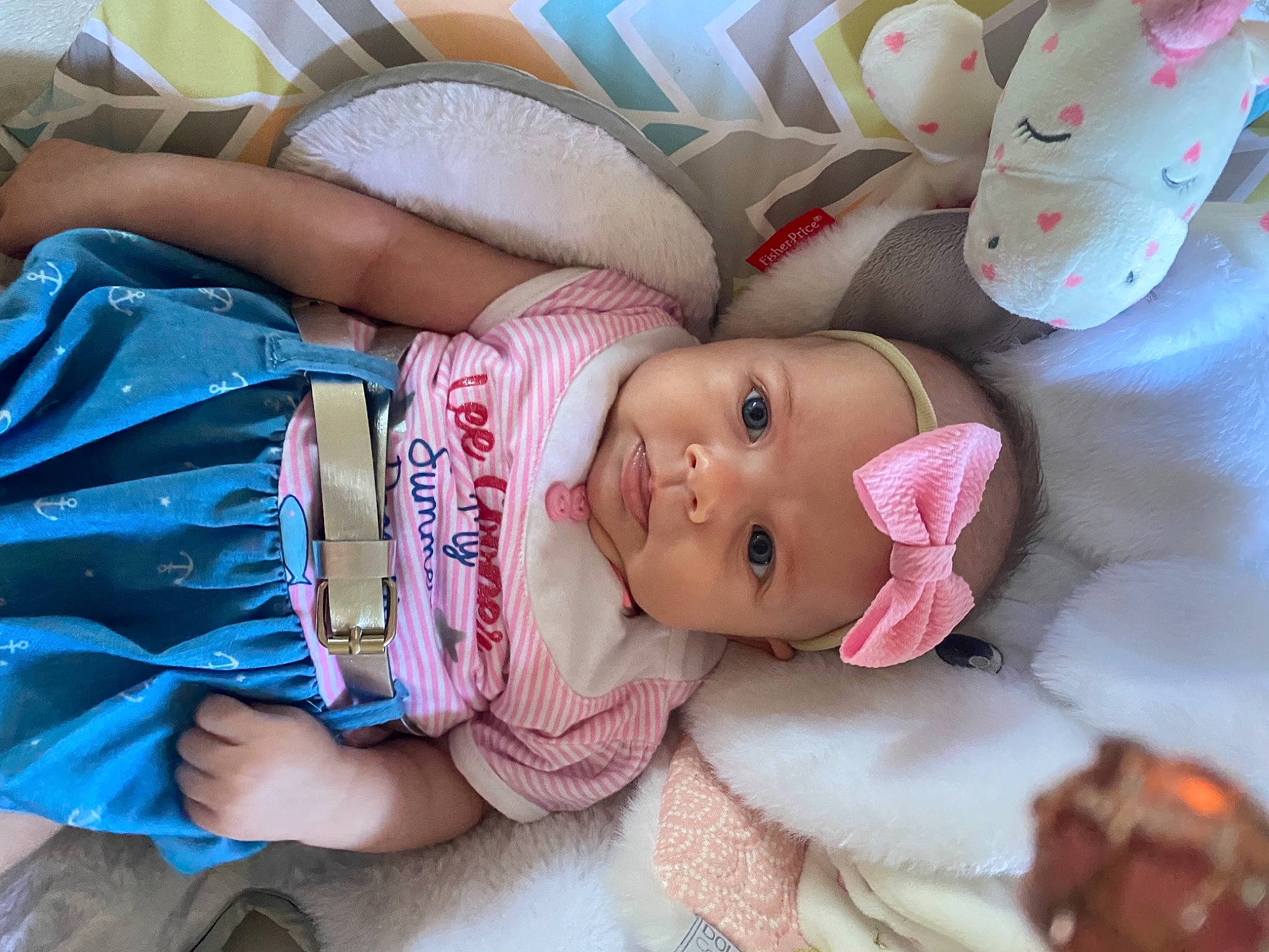 Carla participe au concours pour gagner de l'argent avec cette photo : baby, baby_carriage, baby_products, baby_safety, baby_toddler_clothing, baby_toys, bedtime, carmine, cheek, child, comfort, headwear, linens, person, pink, plush, room, skin, stuffed_toy, toddler