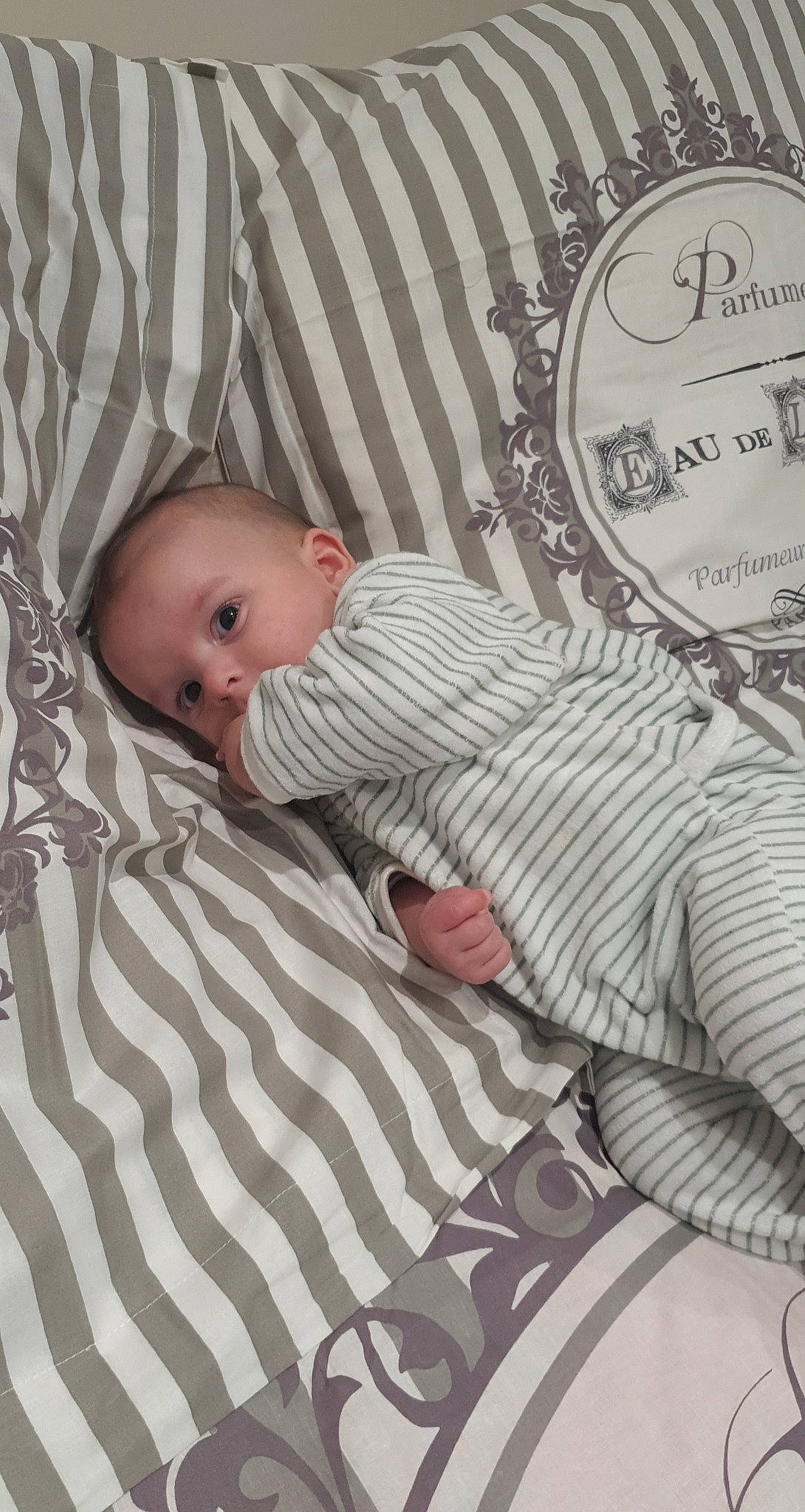 Djulyan participe au concours pour gagner de l'argent avec cette photo : baby, bedtime, child, nap, person, product, sleep, toddler