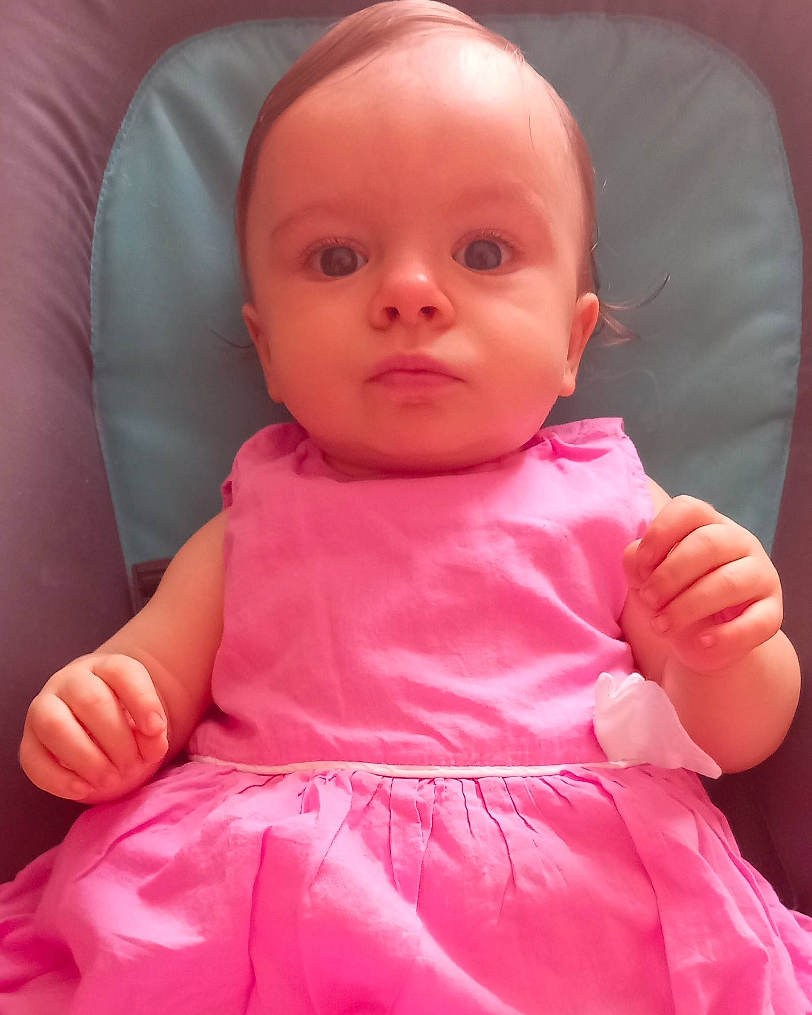 Clara a rejoint le concours — aidez-le/la à gagner de superbes lots ! baby, baby_toddler_clothing, cheek, child, comfort, day_dress, dress, eyelash, finger, gesture, lip, magenta, neck, one_piece_garment, person, pink, product, skin, sleeve, thumb