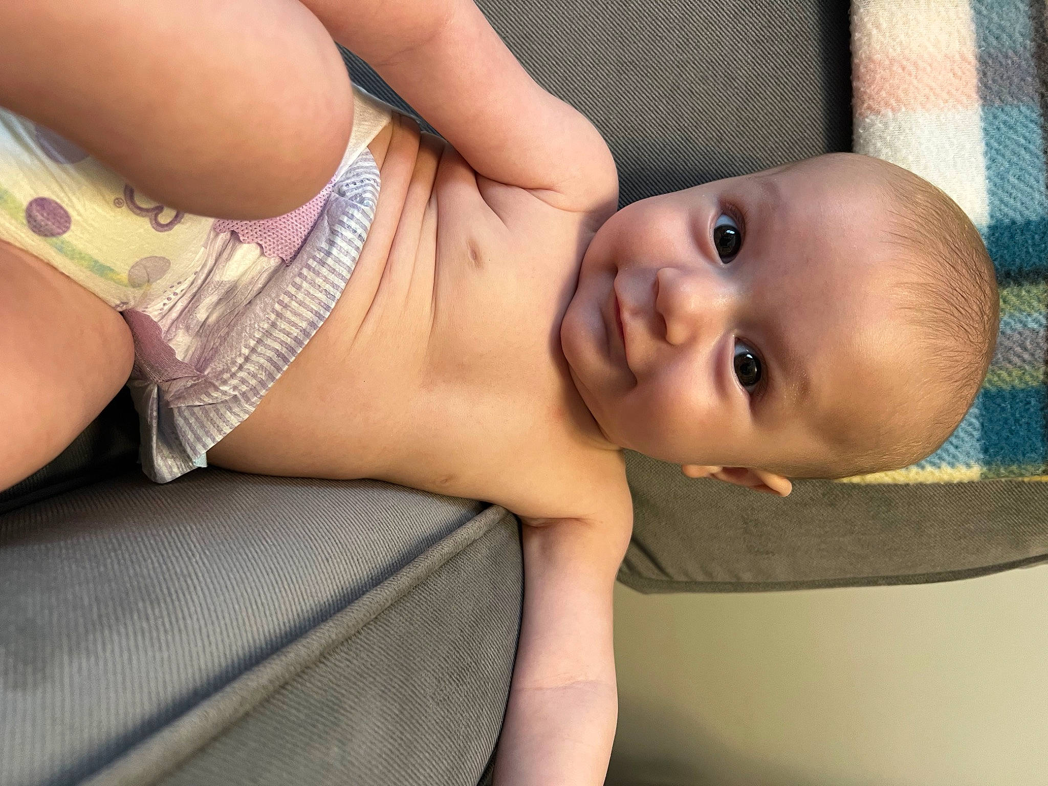 Lucas is registered to the contest to win money with this photo: arm, chest, comfort, elbow, eye, eyelash, hand, happy, head, headgear, human_body, joint, knee, lip, mouth, neck, person, skin, smile, stomach