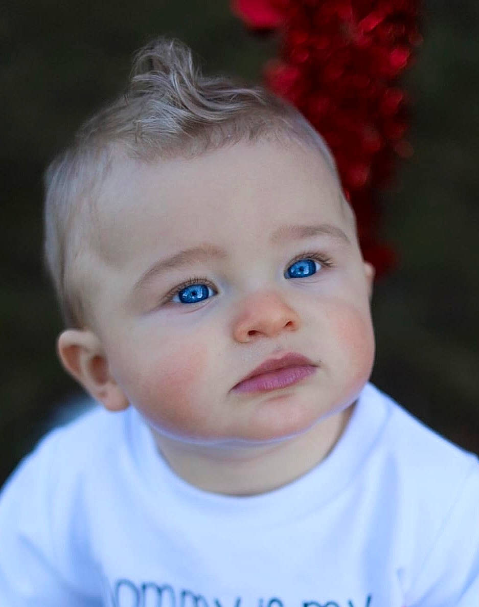 Daxton is registered to the contest to win money with this photo: baby, baby_toddler_clothing, blond, cheek, child, chin, ear, electric_blue, eyebrow, eyelash, flash_photography, forehead, happy, iris, lip, nose, person, skin, sleeve, t_shirt