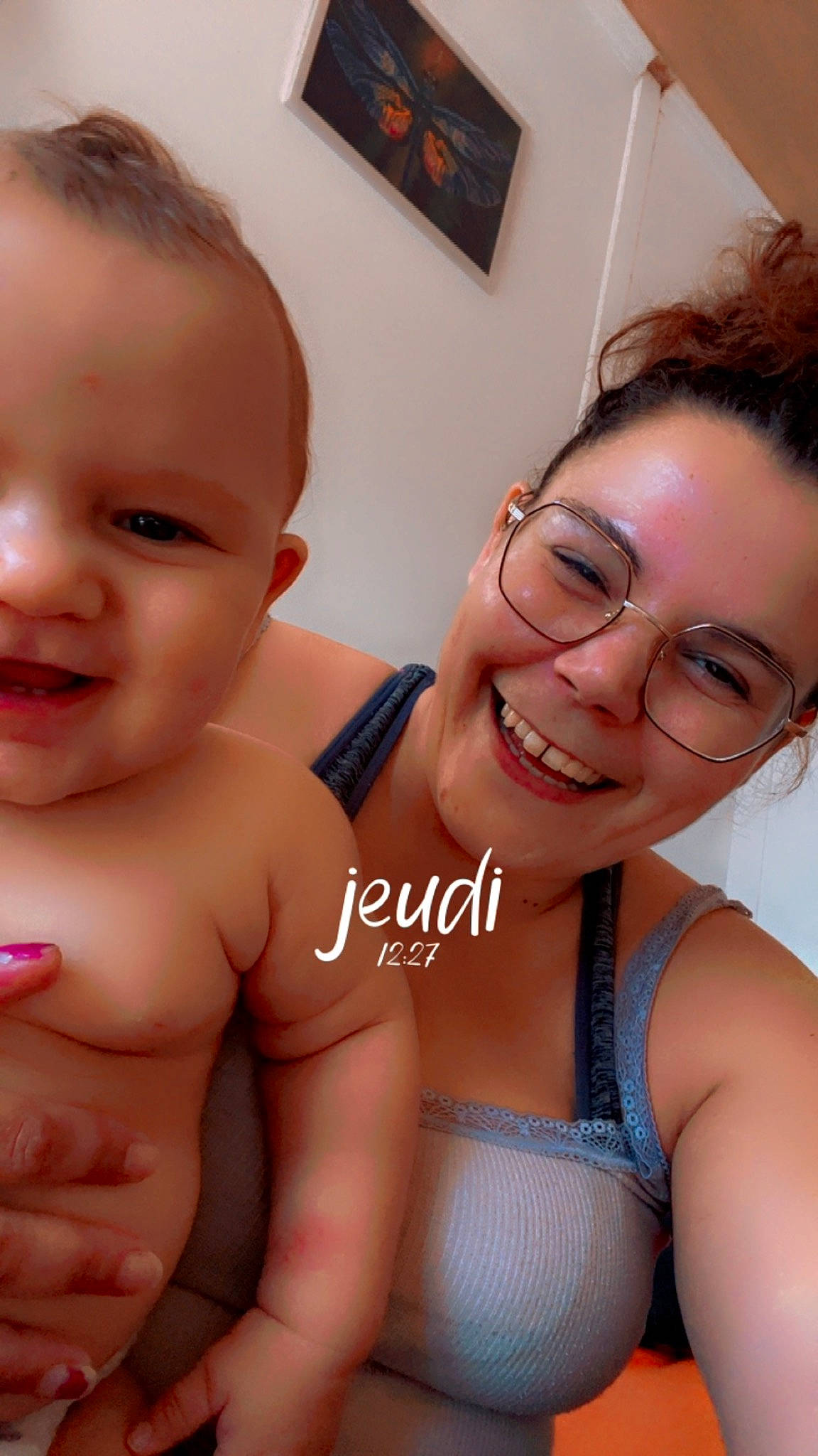 Nino a rejoint le concours — aidez-le/la à gagner de superbes lots ! cheek, chin, eye, eyebrow, eyelash, face, forehead, glasses, hairstyle, head, joy, lip, mouth, muscle, neck, nose, organ, person, shoulder, skin