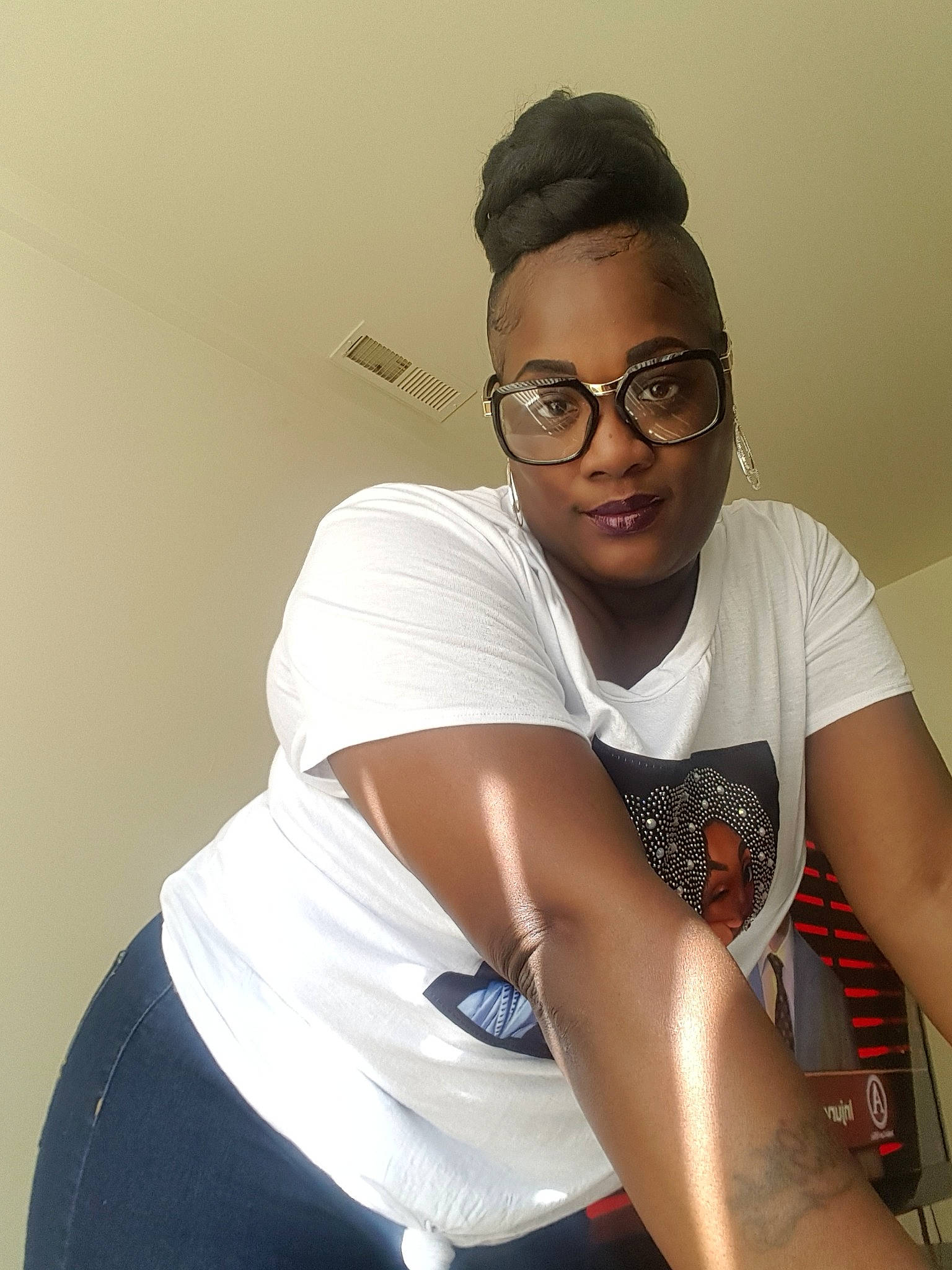 Alisha joined the competition — help win amazing prizes! abdomen, arm, black_hair, cool, elbow, eyewear, glasses, hair, hairstyle, hip, joint, neck, person, shoulder, sitting, sleeve, smile, t_shirt, trunk, vision_care