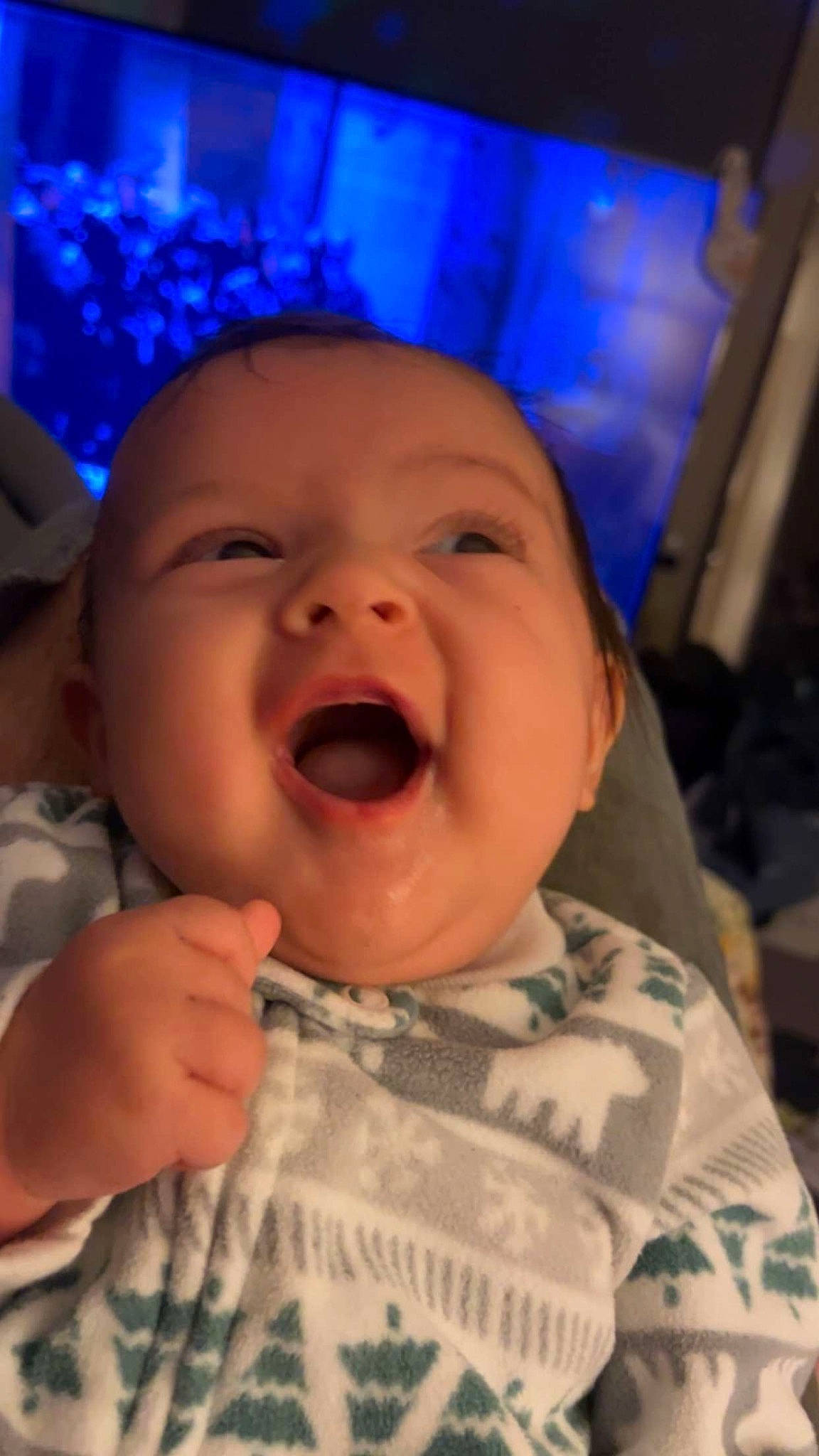 Mercedes is registered to the contest to win money with this photo: baby, baby_toddler_clothing, blue, cheek, child, ear, eye, eyebrow, fun, gesture, happy, headwear, iris, lip, mouth, nose, person, skin, smile, toddler