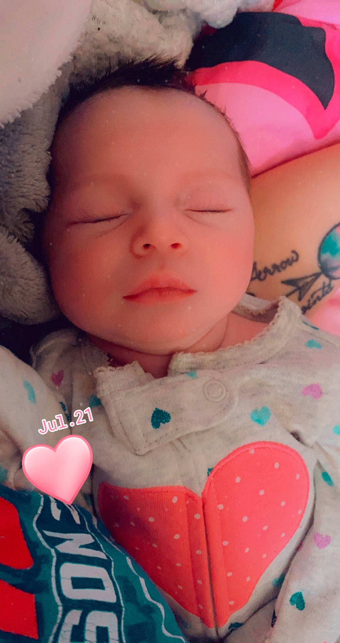 Aubriella is registered to the contest to win money with this photo: baby, baby_toddler_clothing, cheek, chin, eyelash, facial_expression, finger, head, human, lip, mammal, mouth, neck, nose, organ, person, pink, product, skin, textile