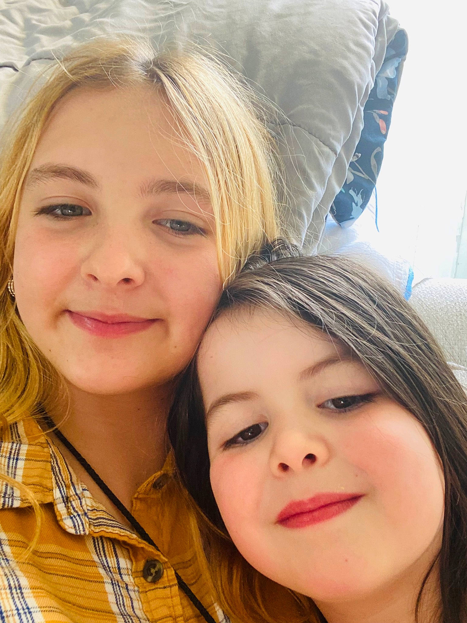 Hanna is registered to the contest to win money with this photo: cheek, chin, cool, eye, eyebrow, eyelash, face, facial_expression, fashion, gesture, hairstyle, happy, iris, joy, leisure, lip, nose, people_in_nature, person, skin