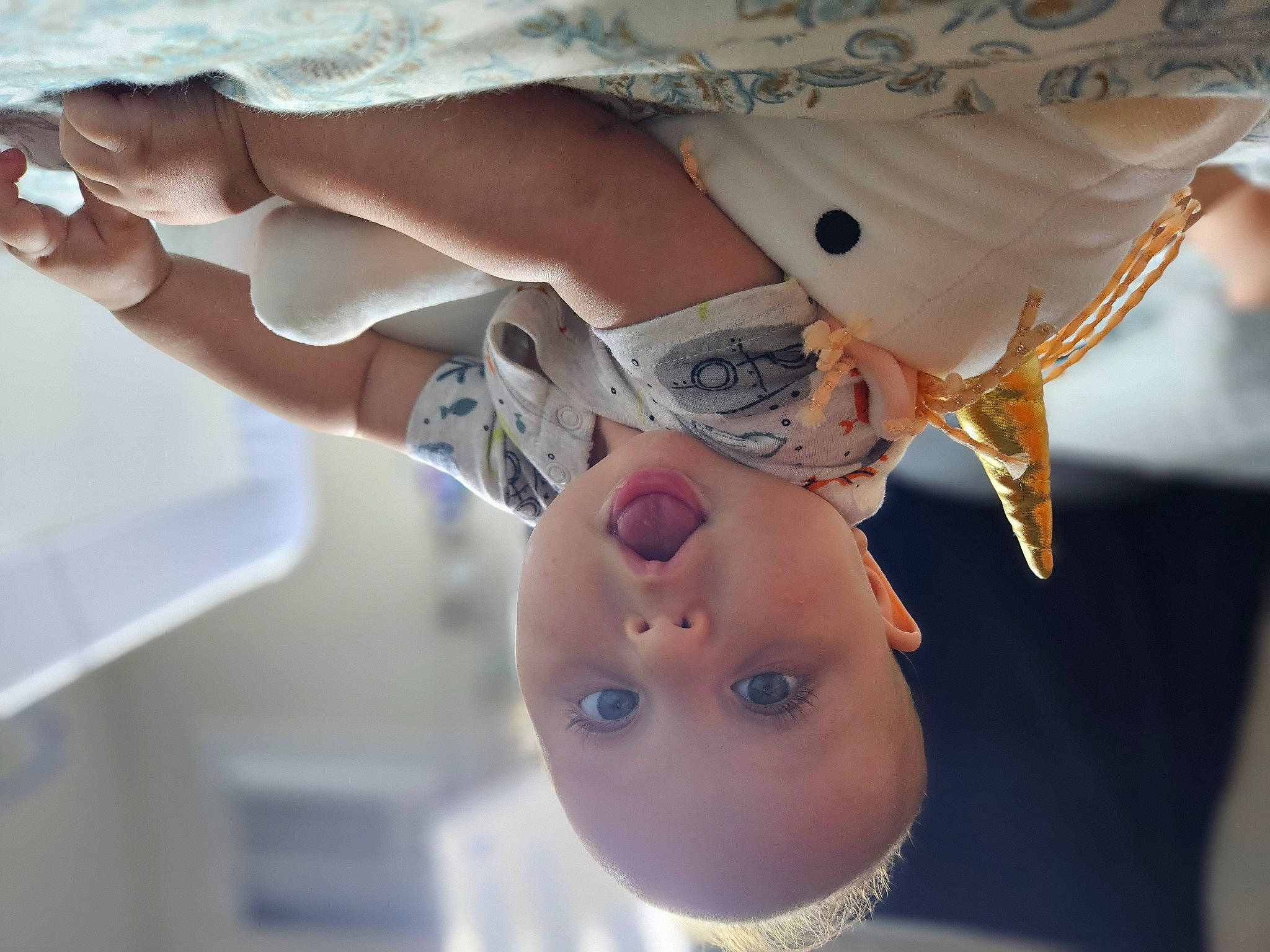 Raynell is registered to the contest to win money with this photo: child, eyelash, eyewear, fashion_accessory, finger, flesh, fun, gesture, glasses, happy, hat, human_leg, jewellery, linens, nail, person, sunglasses, surprise, thumb, vision_care