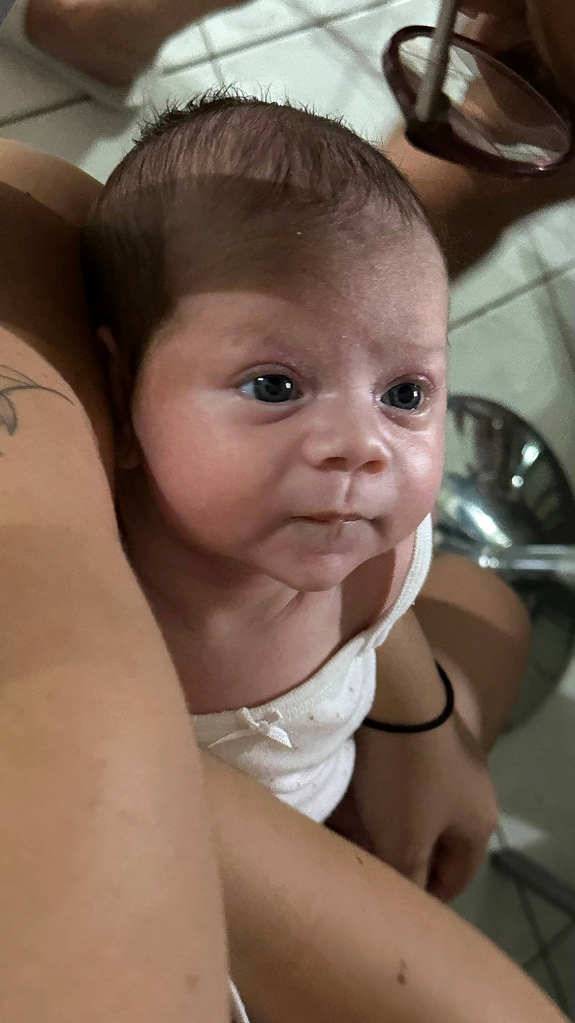 Kamilia participe au concours pour gagner de l'argent avec cette photo : abdomen, baby, baby_toddler_clothing, cheek, chest, child, comfort, ear, elbow, eyebrow, eyelash, gesture, happy, iris, lip, nail, nose, person, skin, thumb