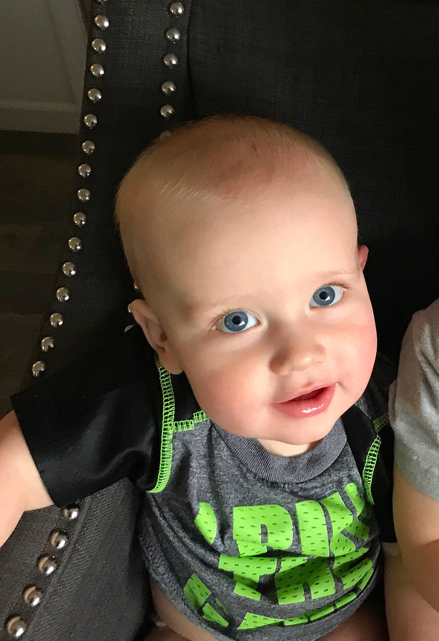 Gauge is registered to the contest to win money with this photo: baby, cheek, child, ear, eye, face, forehead, head, neck, pattern, person, skin, toddler