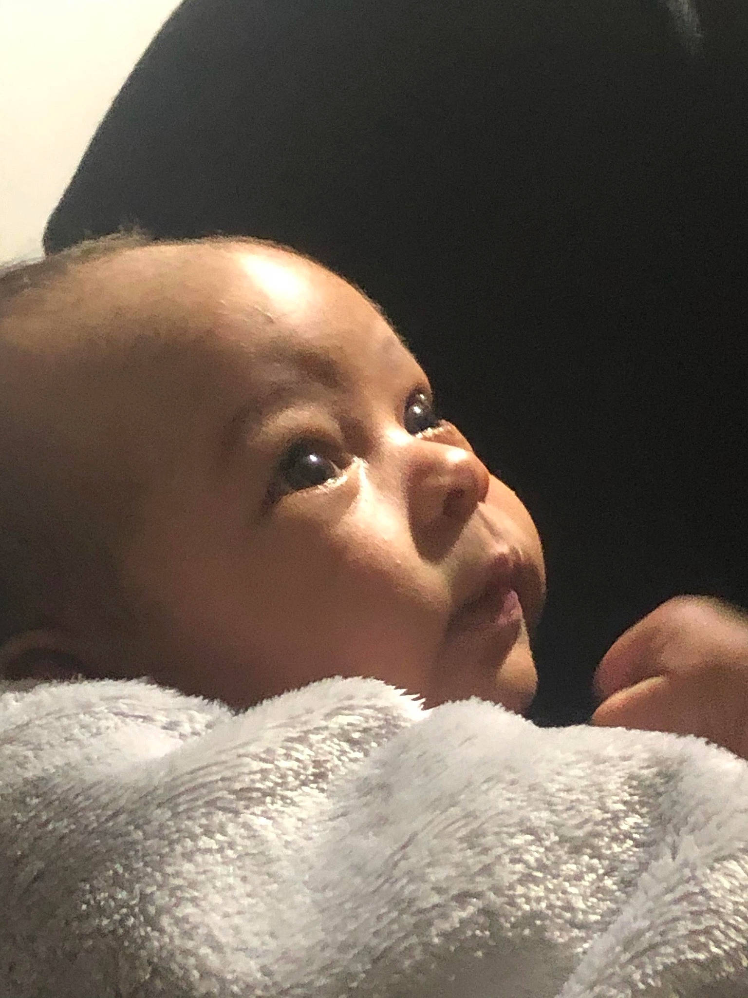 Dominique is registered to the contest to win money with this photo: cheek, chest, comfort, ear, eyebrow, eyelash, flash_photography, forehead, fun, gesture, happy, human_body, iris, jaw, lip, mouth, neck, nose, person, skin