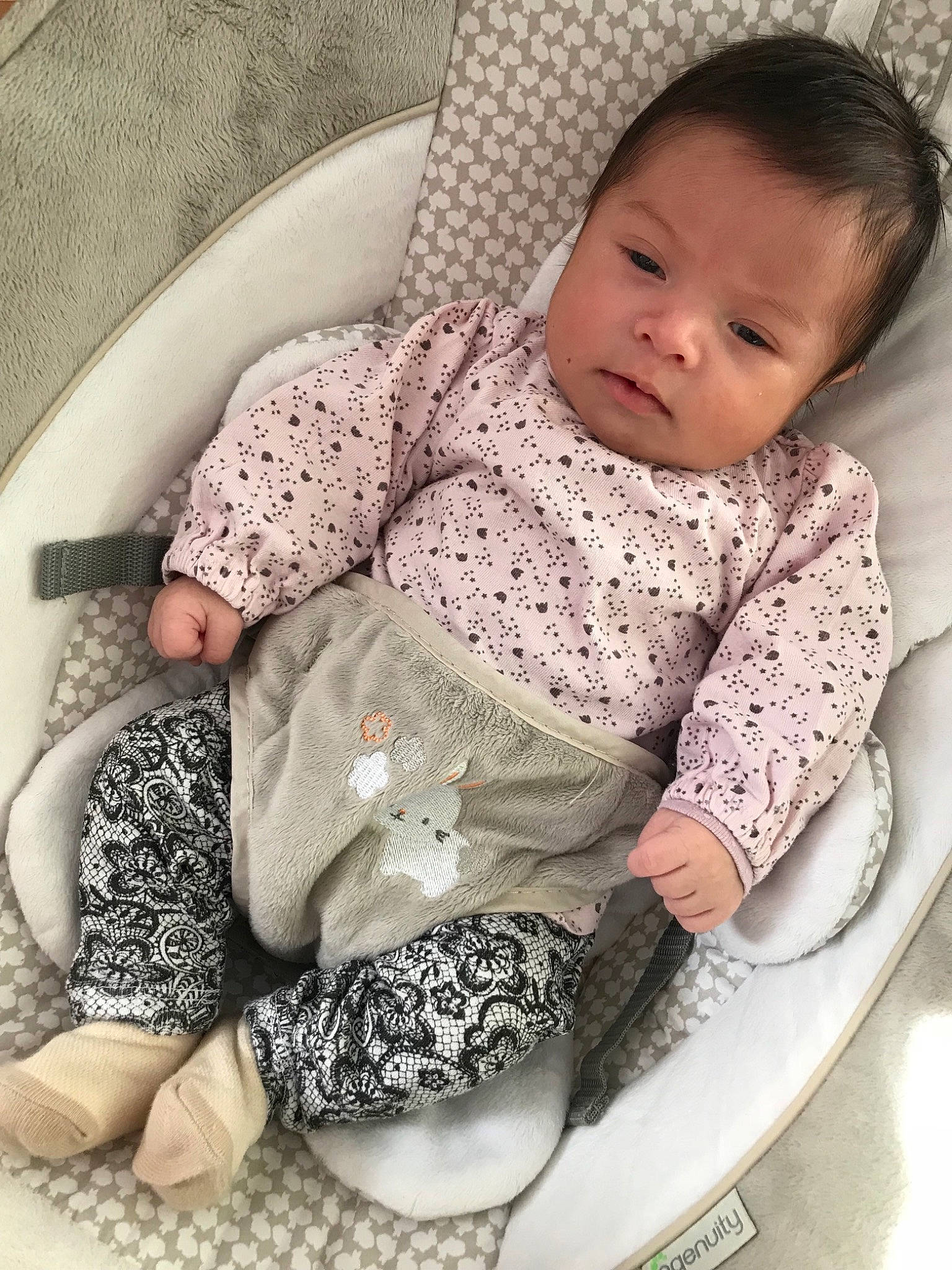 Elena participe au concours pour gagner de l'argent avec cette photo : baby, baby_products, baby_toddler_clothing, child, person, product, toddler