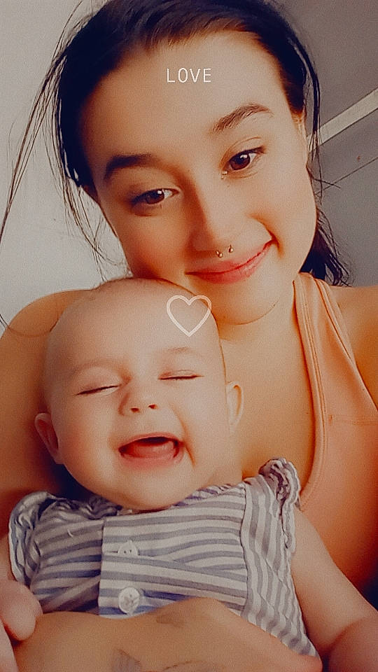 Brinnley is registered to the contest to win money with this photo: cheek, chin, ear, eye, eyebrow, eyelash, face, facial_expression, forehead, hair, happy, jaw, joy, lip, mouth, muscle, neck, nose, person, shoulder