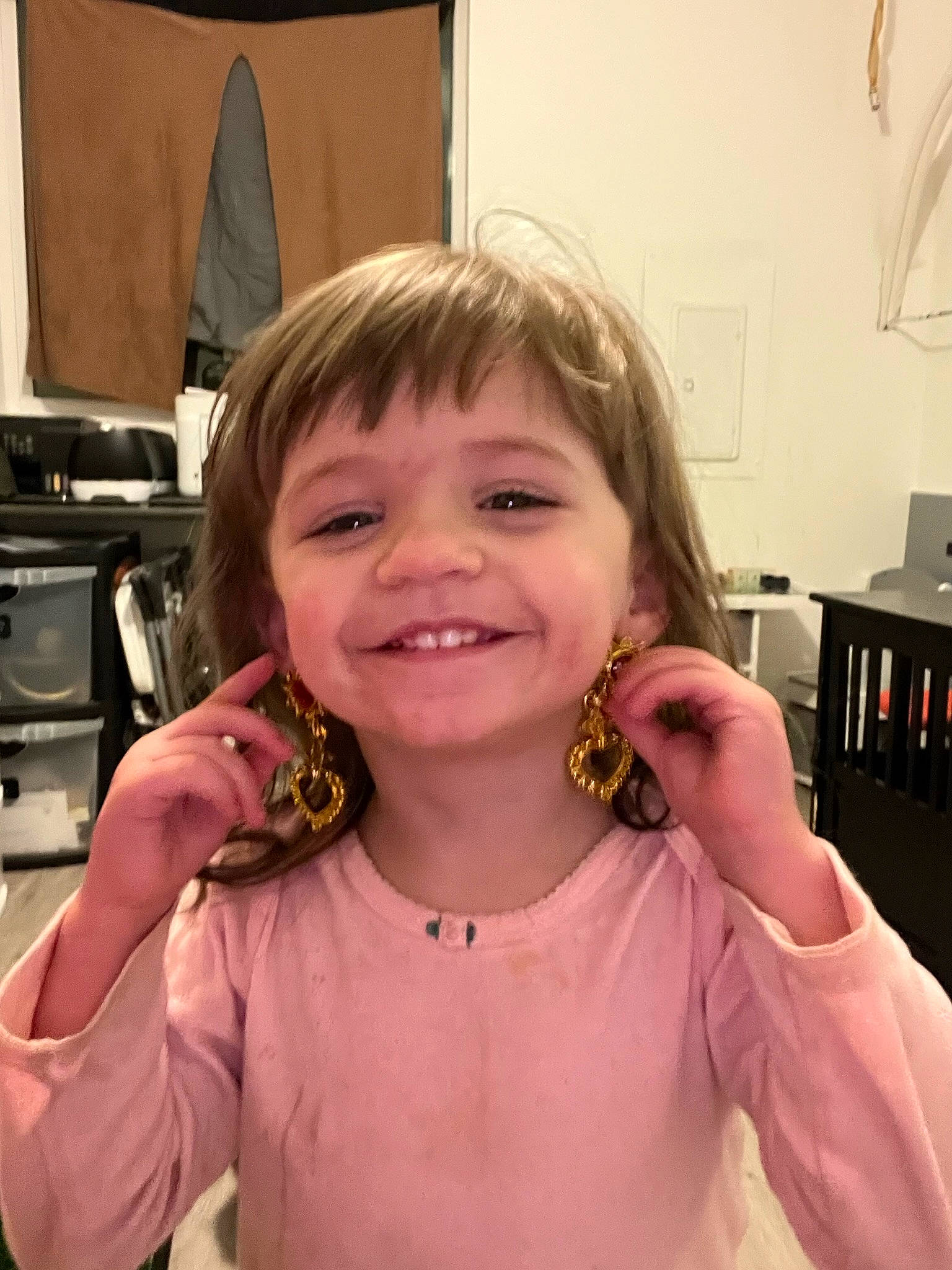 Blayke is registered to the contest to win money with this photo: blond, cheek, ear, eyebrow, eyelash, finger, fun, gesture, happy, iris, joy, lip, mouth, nose, person, shoulder, skin, smile, standing, t_shirt