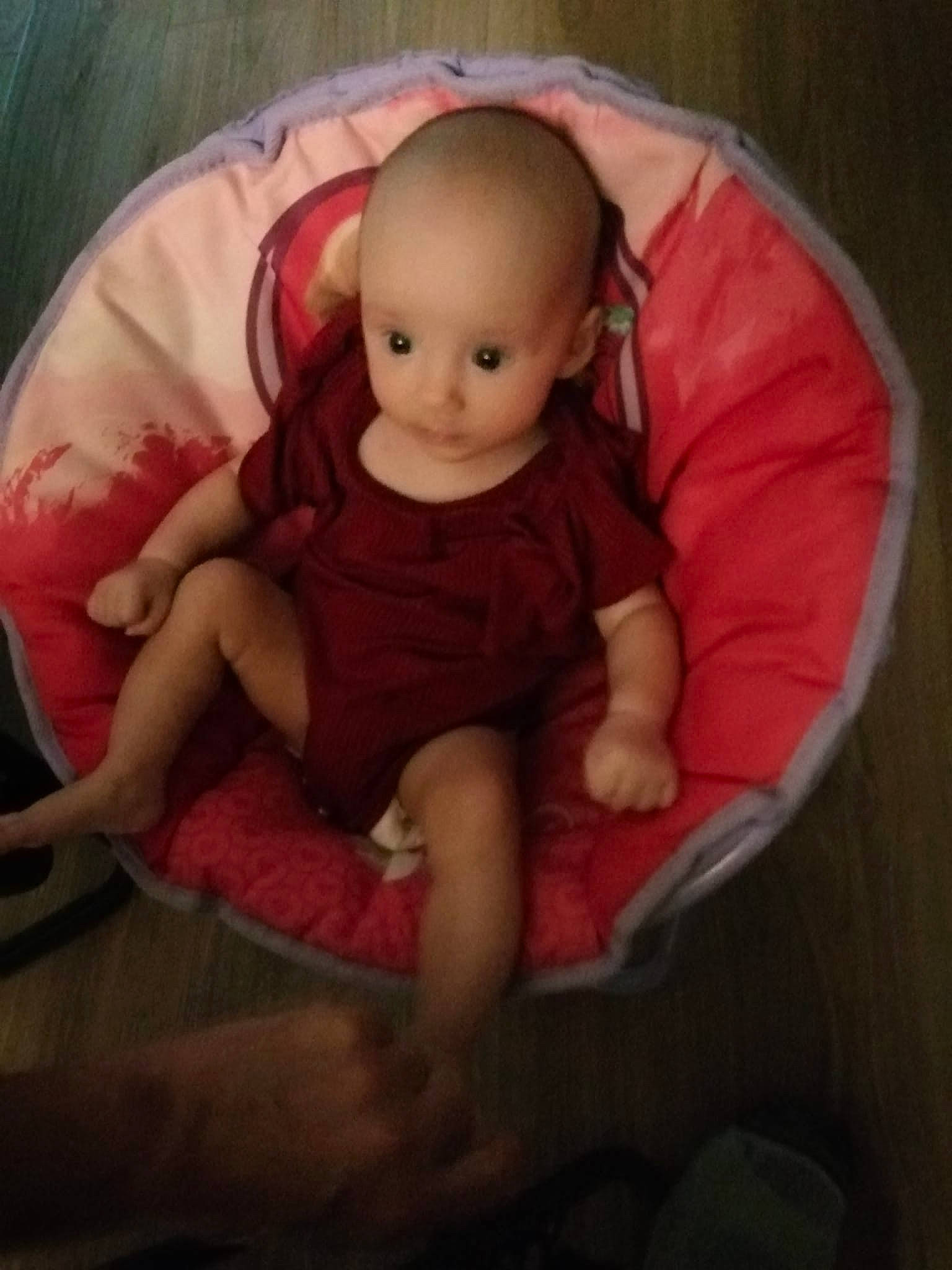 Stella participe au concours pour gagner de l'argent avec cette photo : baby, baby_products, baby_toddler_clothing, baby_toys, carmine, cheek, child, comfort, doll, eye, flesh, human_leg, lap, person, sitting, sleeve, stuffed_toy, thigh, toy, wood