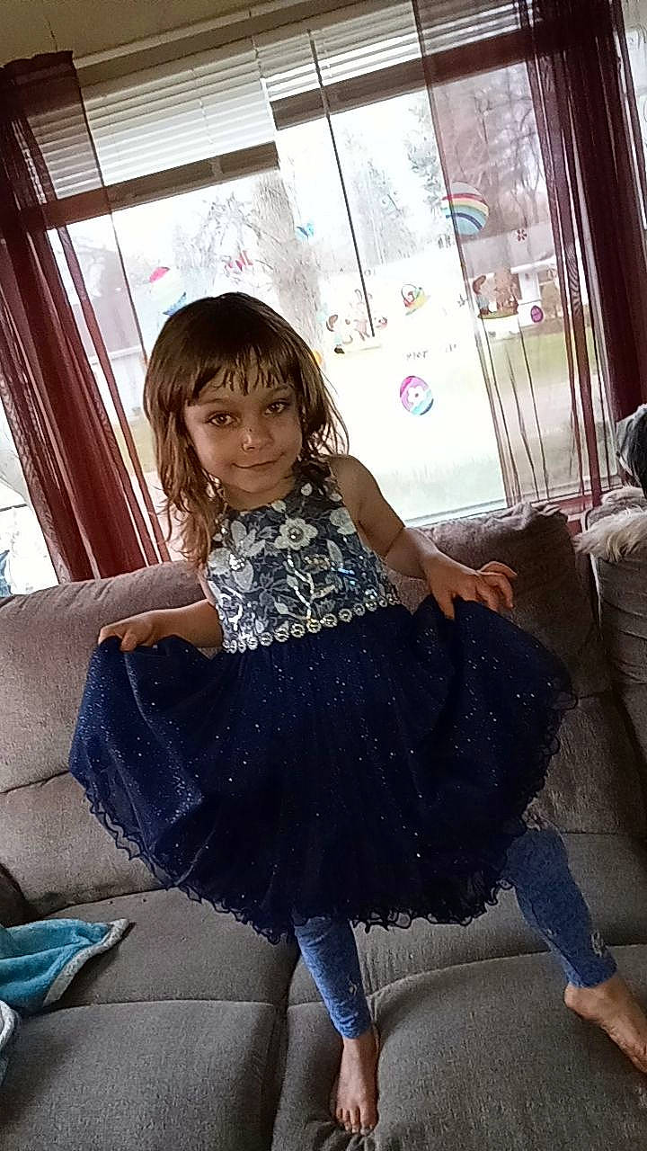 Jazmine joined the competition — help win amazing prizes! bangs, barefoot, black_hair, brown_hair, child, cool, fashion_design, hairstyle, happy, human_leg, knee, long_hair, pattern, person, skin, sleeve, smile, sock, thigh, trunk