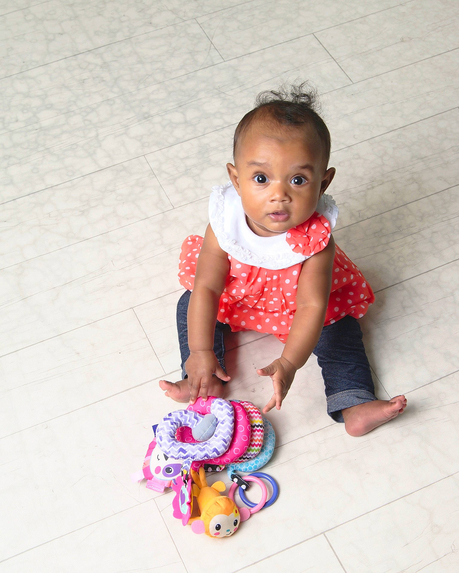 Araselis is registered to the contest to win money with this photo: baby_products, child, fun, girl, infant, magenta, material, pattern, person, pink, play, product, sitting, skin, smile, toddler, toy