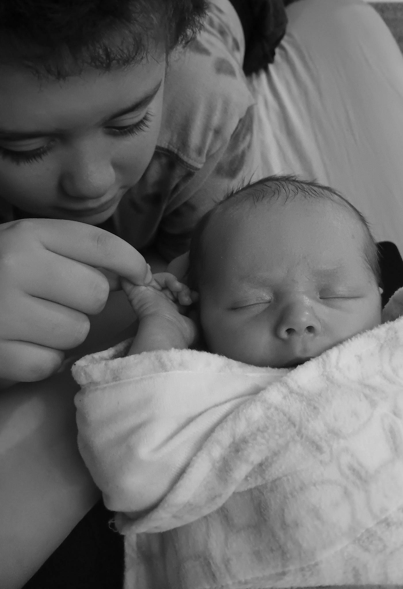 Dakota joined the competition — help win amazing prizes! cheek, chin, comfort, eye, face, facial_expression, gesture, hair, hairstyle, hand, happy, iris, lip, mouth, muscle, nose, organ, person, product, skin