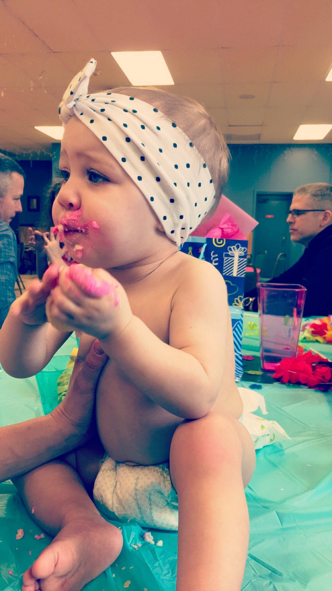 Soraya is registered to the contest to win money with this photo: baby, child, fun, headgear, person, toddler