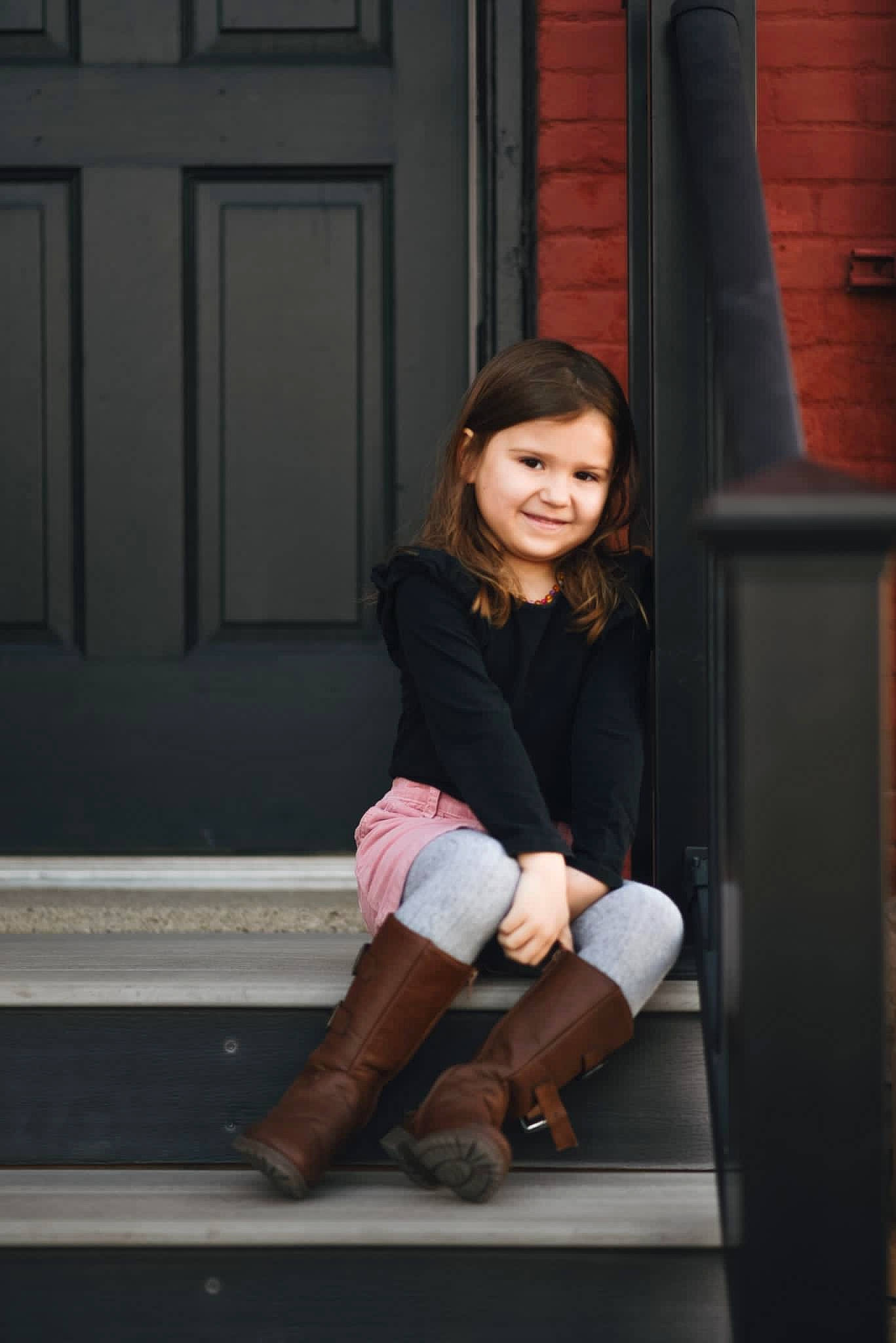 Xiomara joined the competition — help win amazing prizes! blond, boot, brown_hair, door, fashion_design, flash_photography, foot, formal_wear, fun, happy, human_leg, jewellery, joint, joy, knee, leg, long_hair, person, sandal, sitting