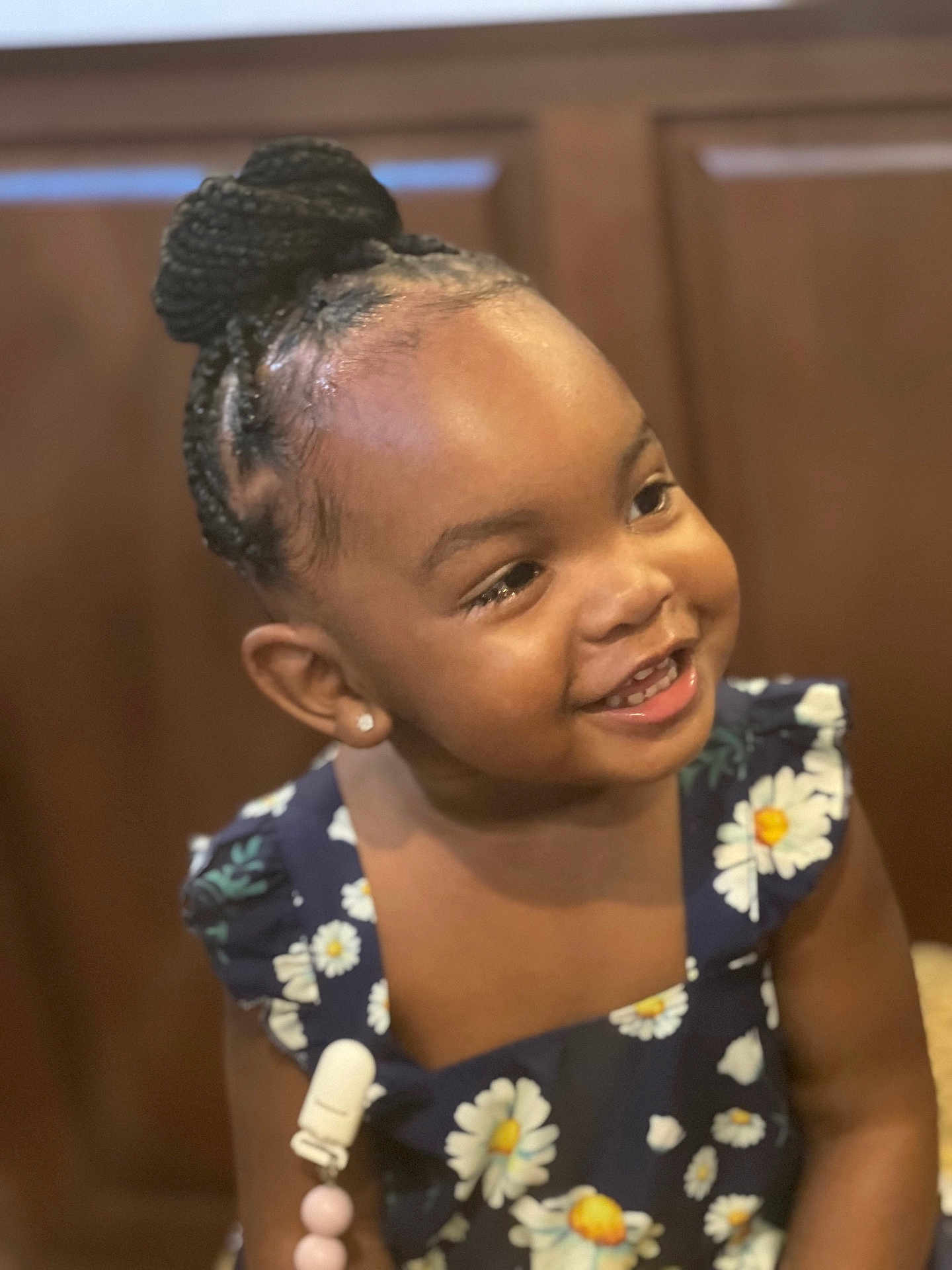 Bhahari is registered to the contest to win money with this photo: baby, babylaughing, blackhair, bodypart, braid, bunhairstyle, child, cornrows, face, female, girl, hair, happy, head, laughing, person, shoulder, smile