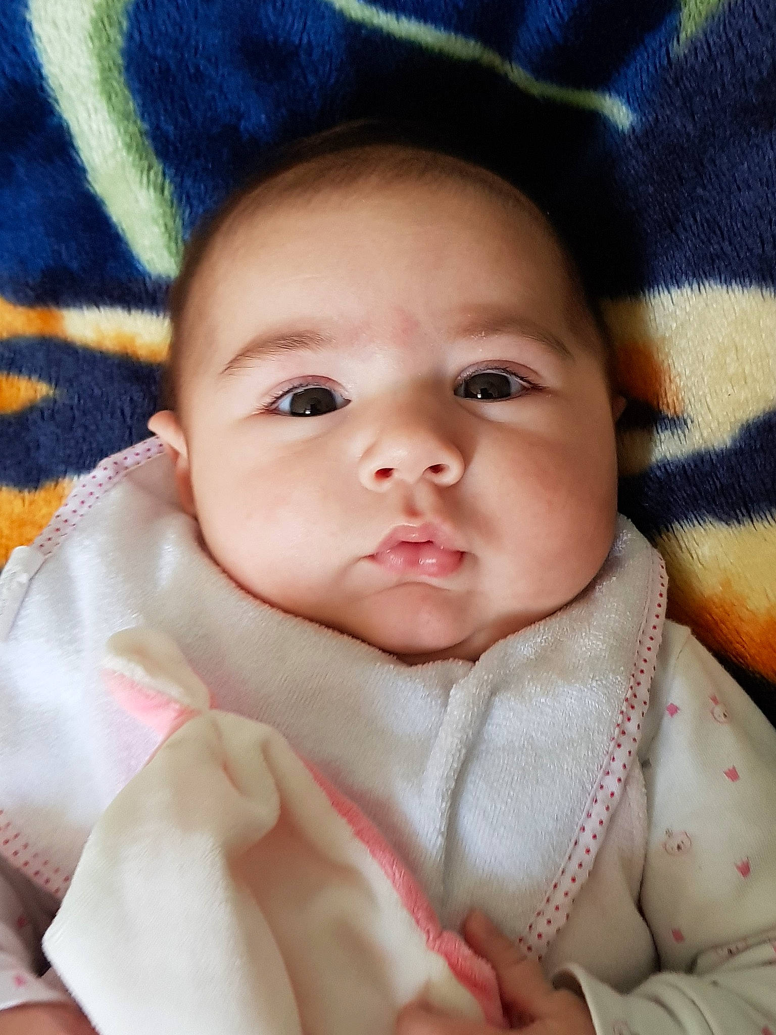 Emma a rejoint le concours — aidez-le/la à gagner de superbes lots ! baby, cheek, child, chin, eye, eyebrow, face, head, iris, lip, mouth, nose, person, skin, toddler