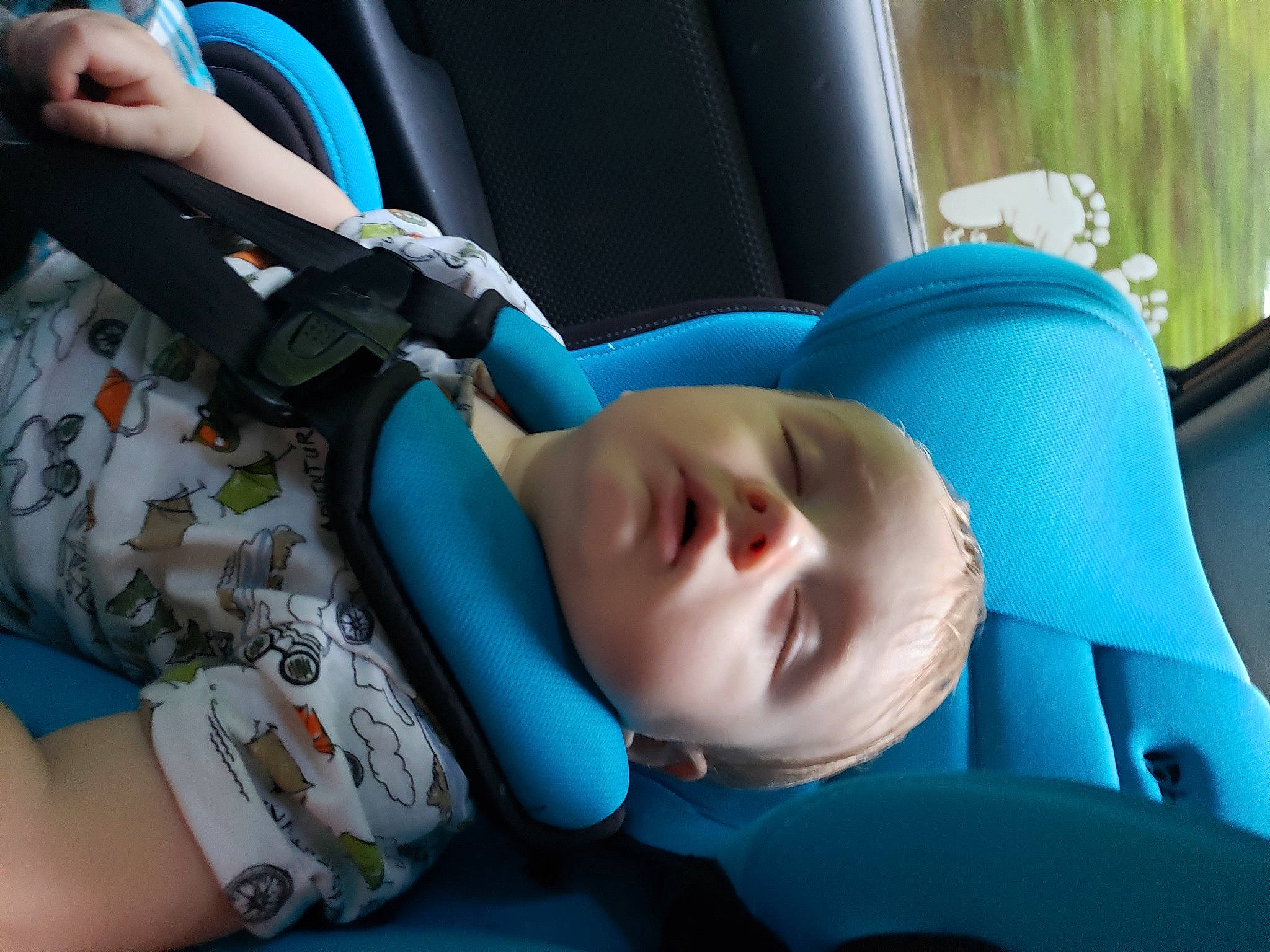 Edward joined the competition — help win amazing prizes! auto_part, baby, baby_carriage, baby_in_car_seat, baby_products, baby_toddler_clothing, car, car_seat, car_seat_cover, child, comfort, electric_blue, eye, grass, head_restraint, leisure, person, seat_belt, sitting, toddler