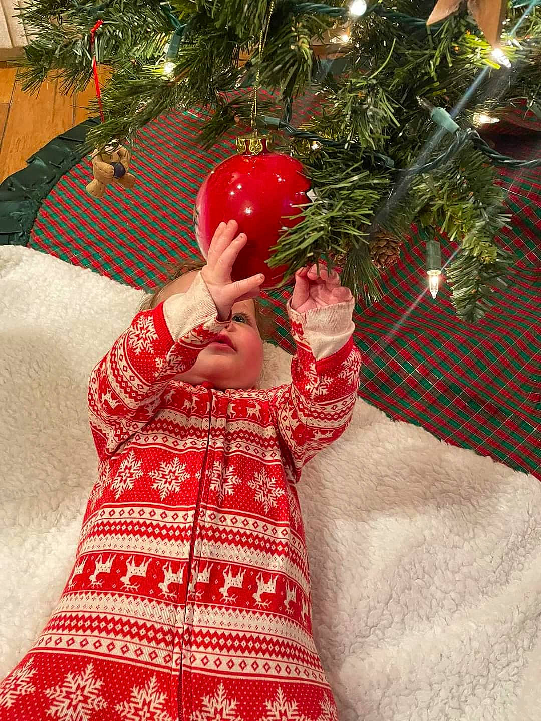 Oaklynn Mae joined the competition — help win amazing prizes! baby_toddler_clothing, child, christmas, christmas_decoration, christmas_eve, christmas_ornament, christmas_tree, conifer, event, evergreen, happy, headwear, holiday, holiday_ornament, ornament, pattern, people_in_nature, person, plant, sleeve