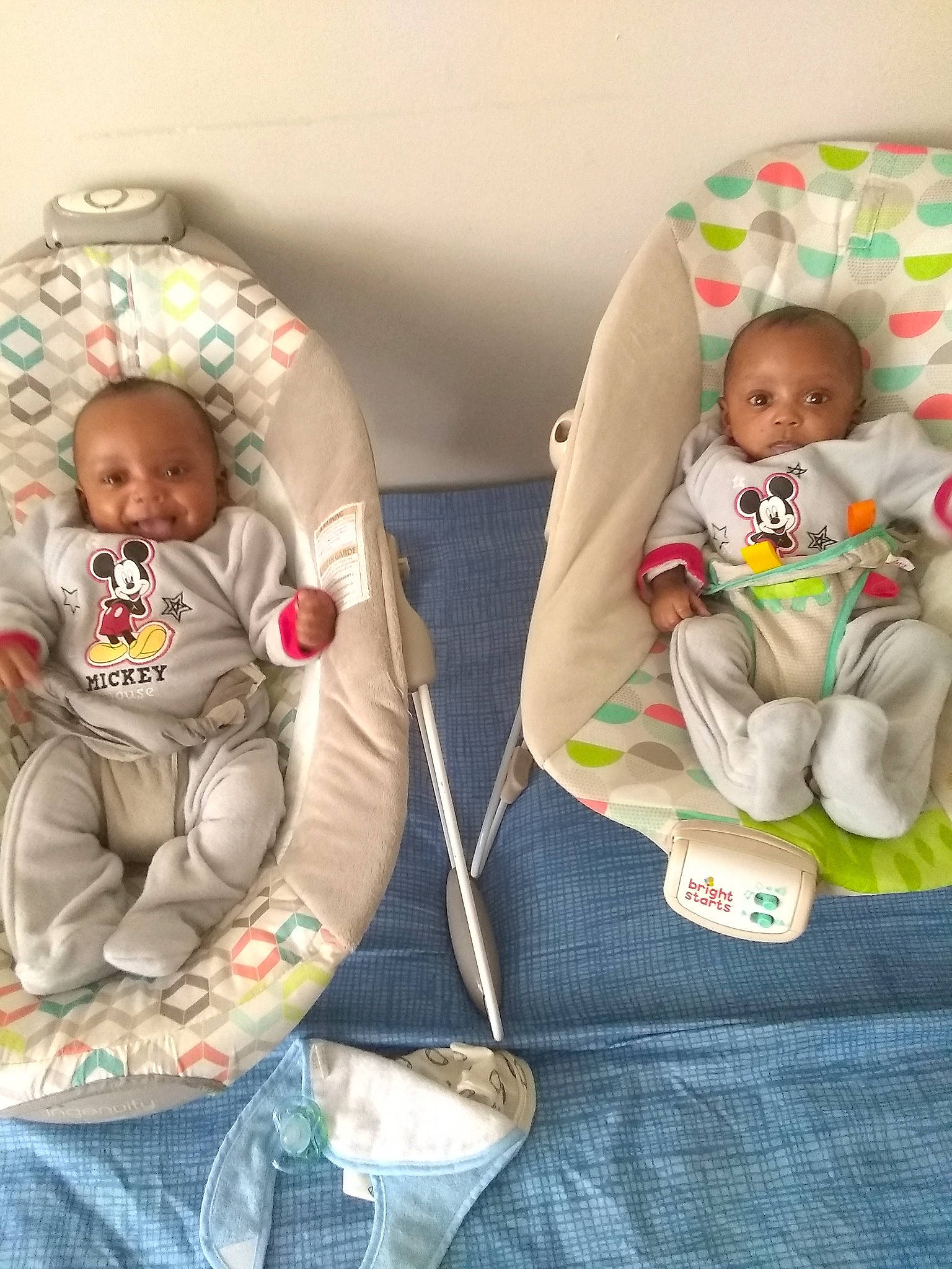 Dayveon' Jayveon is registered to the contest to win money with this photo: baby, baby_products, child, comfort, person, play, product, sibling, sitting, toddler