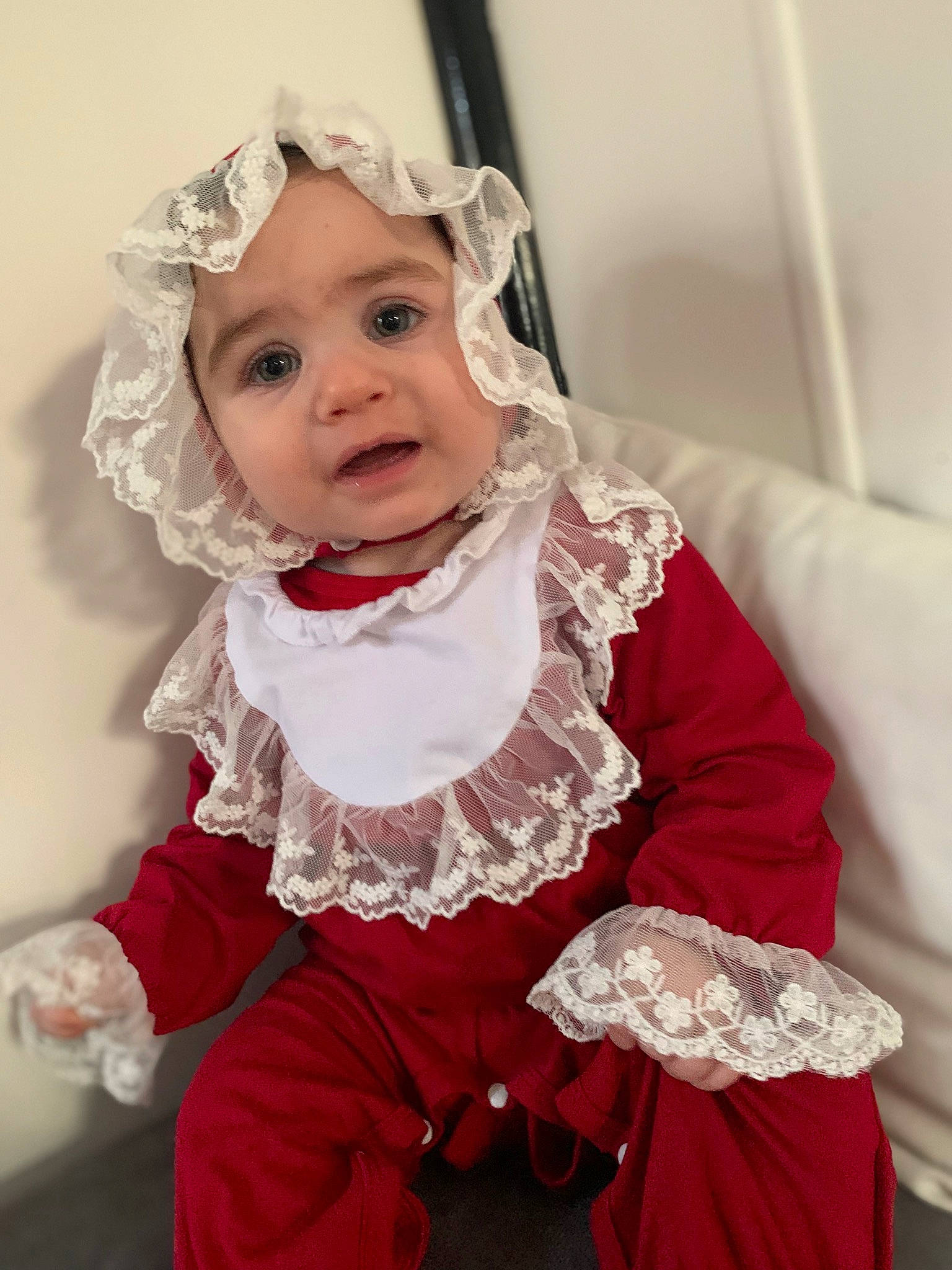 Giulïa a rejoint le concours — aidez-le/la à gagner de superbes lots ! baby, baby_toddler_clothing, bridal_accessory, child, costume, dress, embellishment, event, eyelash, fashion_accessory, fashion_design, flash_photography, happy, headpiece, headwear, iris, person, pink, sitting, sleeve