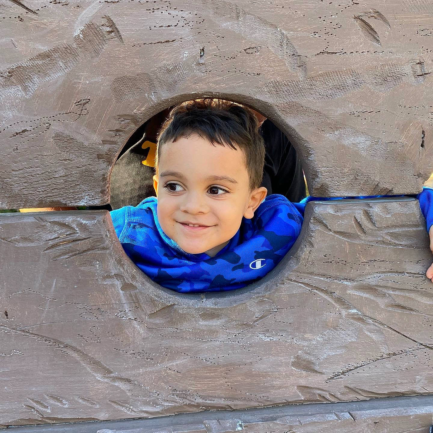 Caden is registered to the contest to win money with this photo: asphalt, azure, baby, child, circle, cool, electric_blue, eye, face, fun, happy, iris, joy, leisure, people_in_nature, person, product, road_surface, sand, smile