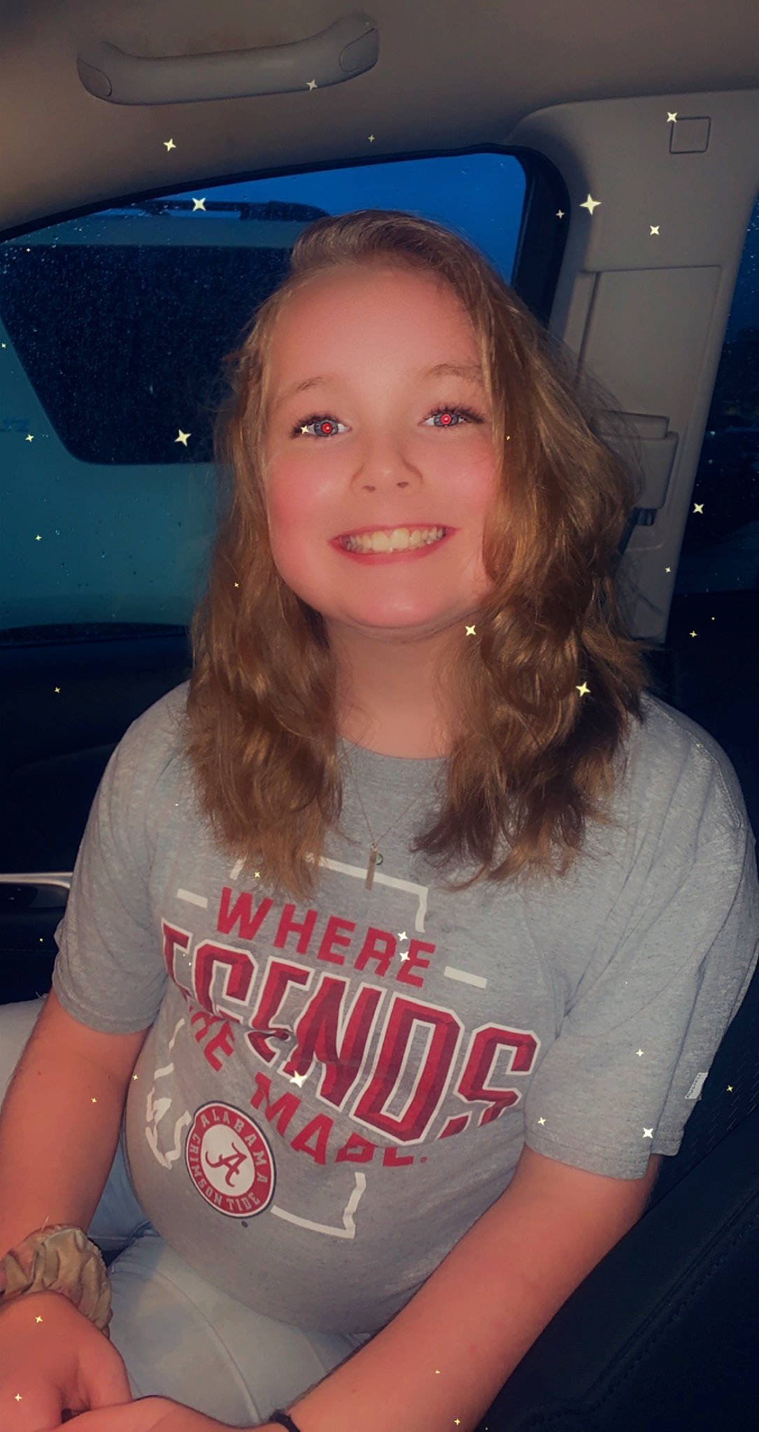 Reagan is registered to the contest to win money with this photo: arm, cheek, chin, eye, eyebrow, forehead, hairstyle, human_body, iris, jaw, joint, joy, lip, mouth, muscle, neck, organ, person, shoulder, skin