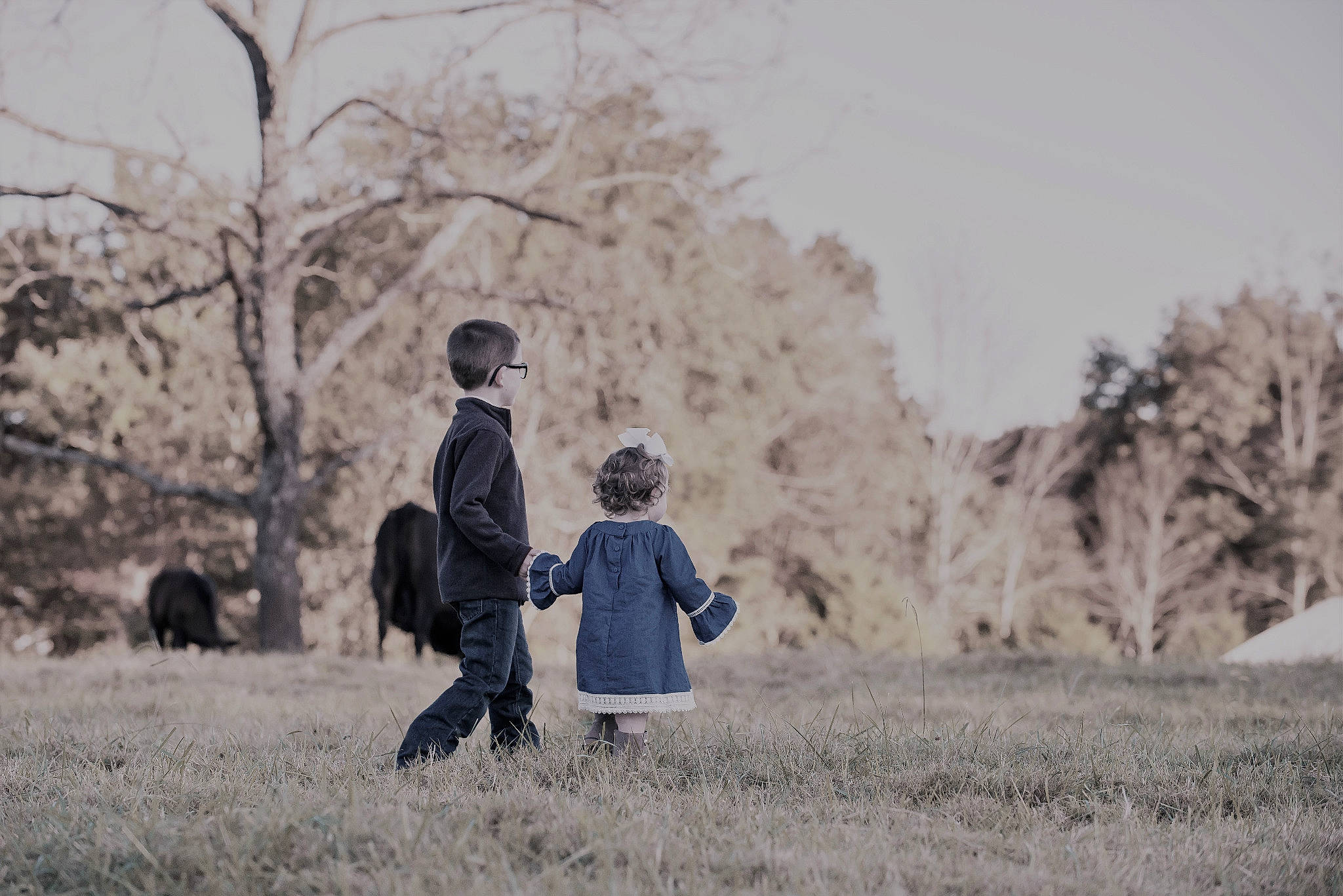 Emalyn is registered to the contest to win money with this photo: black_and_white, branch, child, family, fun, monochrome, monochrome_photography, people, person, photograph, photography, plant, snapshot, snow, standing, style, tree, winter