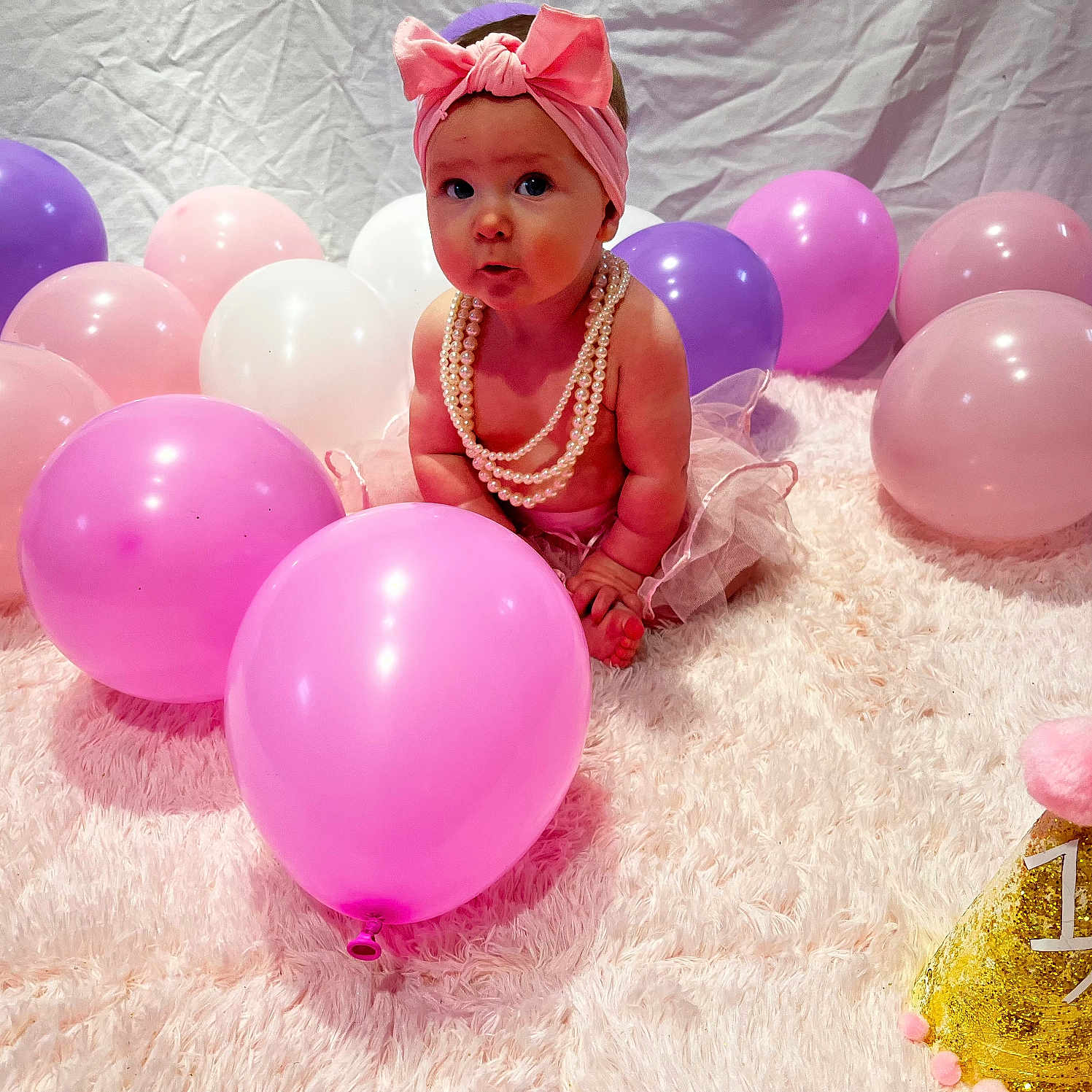 Lakeyn joined the competition — help win amazing prizes! accessories, baby, balloon, clothing, dress, face, flower, flowerarrangement, fun, hat, head, jewelry, necklace, people, person, photography, plant, portrait, purple, sphere