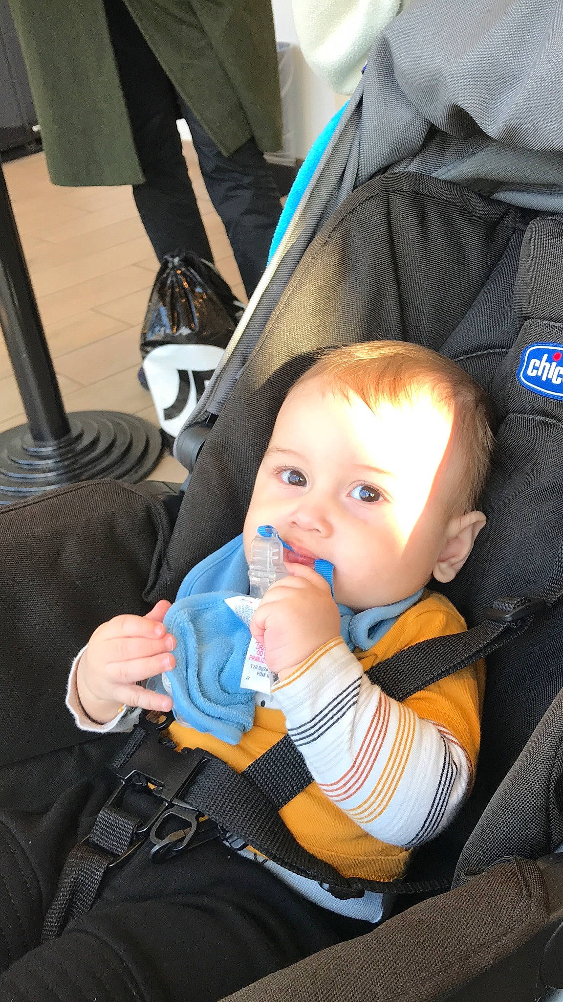 Adam a rejoint le concours — aidez-le/la à gagner de superbes lots ! auto_part, baby, baby_carriage, baby_in_car_seat, baby_products, car_seat, child, person, product, toddler